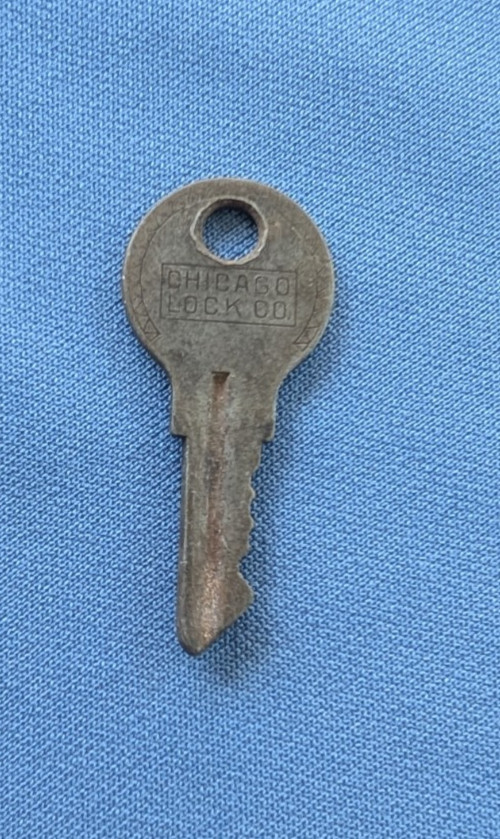 Vtg flat KEY, security padlock, entrance CHICAGO LOCK CO ILLINOIS 30X
