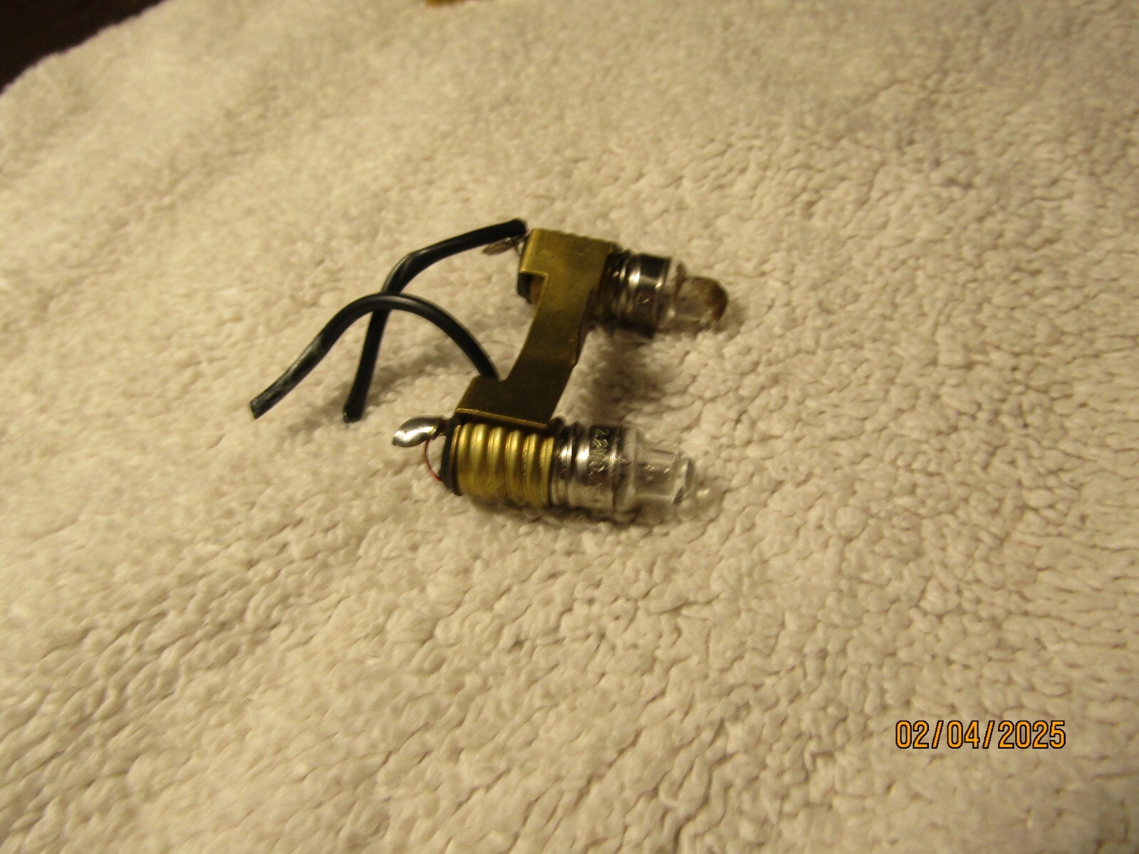 Vntg WELLER Soldering Gun Dual Spotlight Bulb Lamp Mount w 2.2V Pre-focus Bulbs