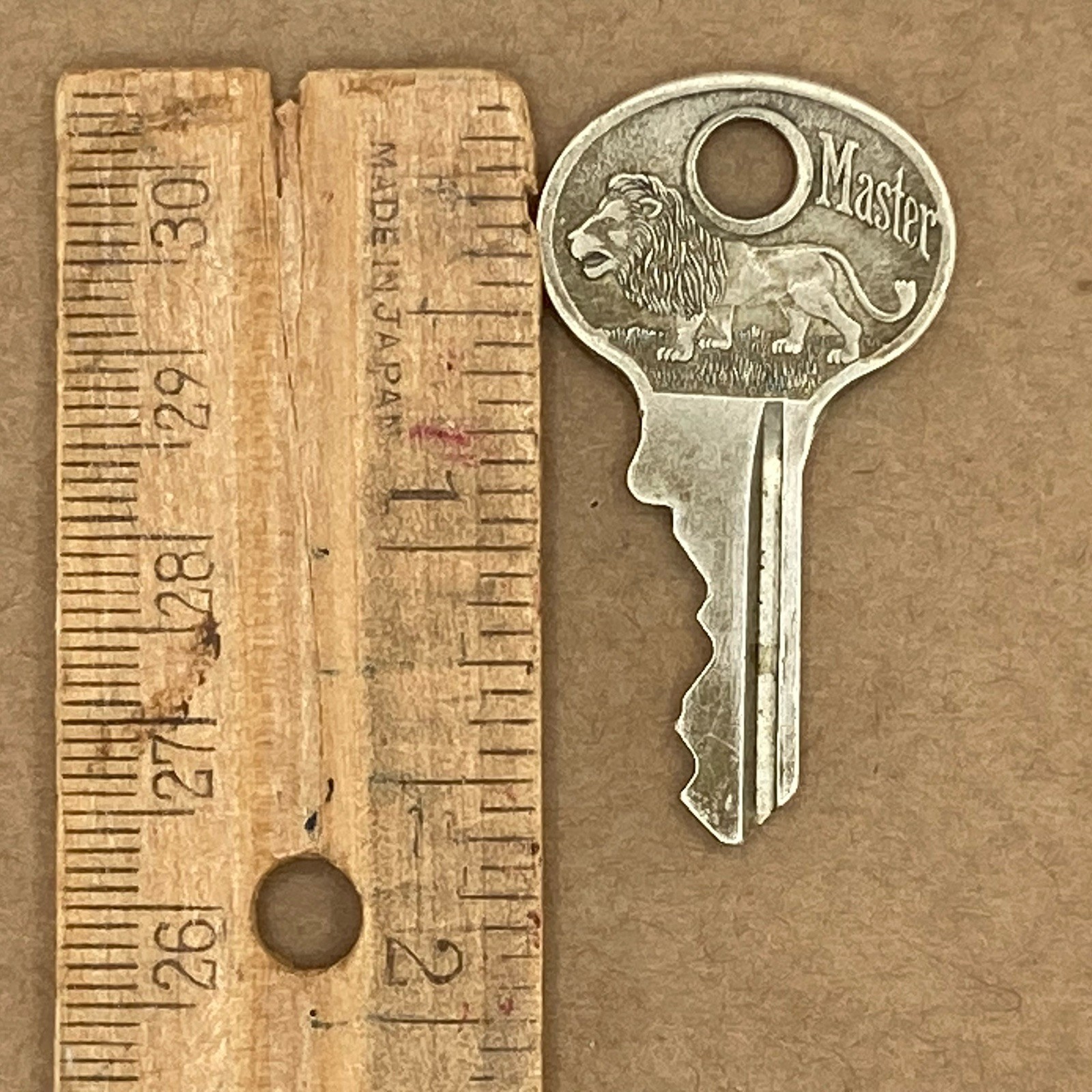Vintage Key – Walking Lion Logo – Master Lock Co. Milwaukee USA – A192