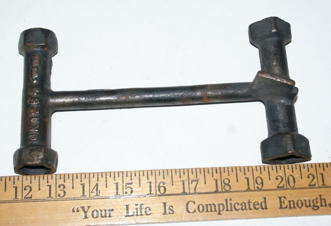 J I CASE OK1294 Eagle H Shape socket Plow Farm Implement Wrench Tool Old Antique