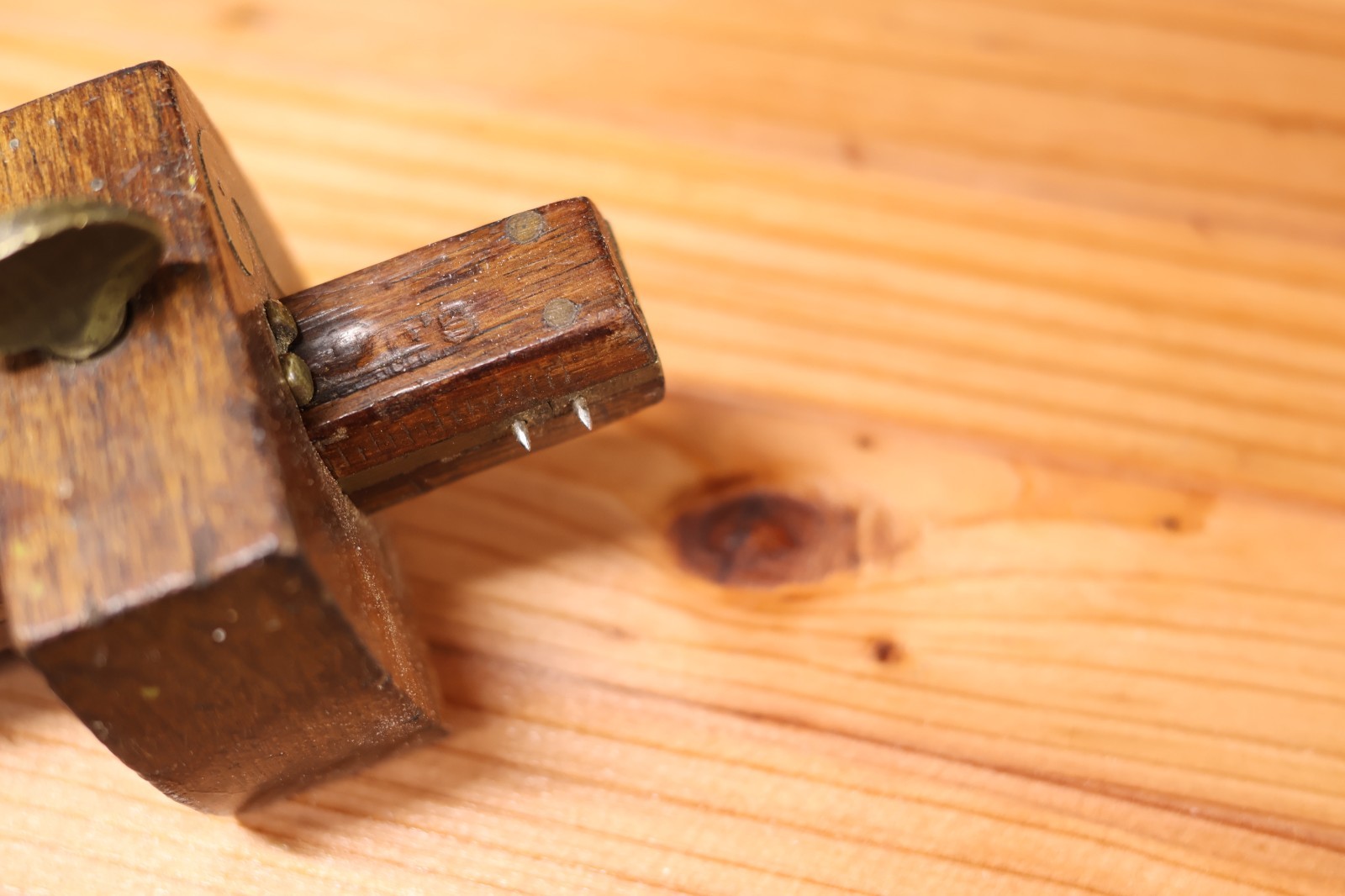 Stanley No. 77 Rosewood Mortise Gauge