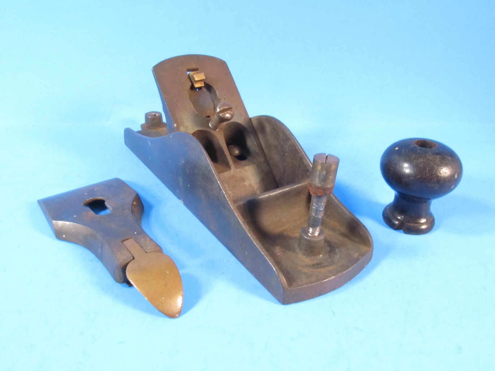 interesting copy of Stanley No 4 wood plane Bailey’s Patent nut solid lever cap