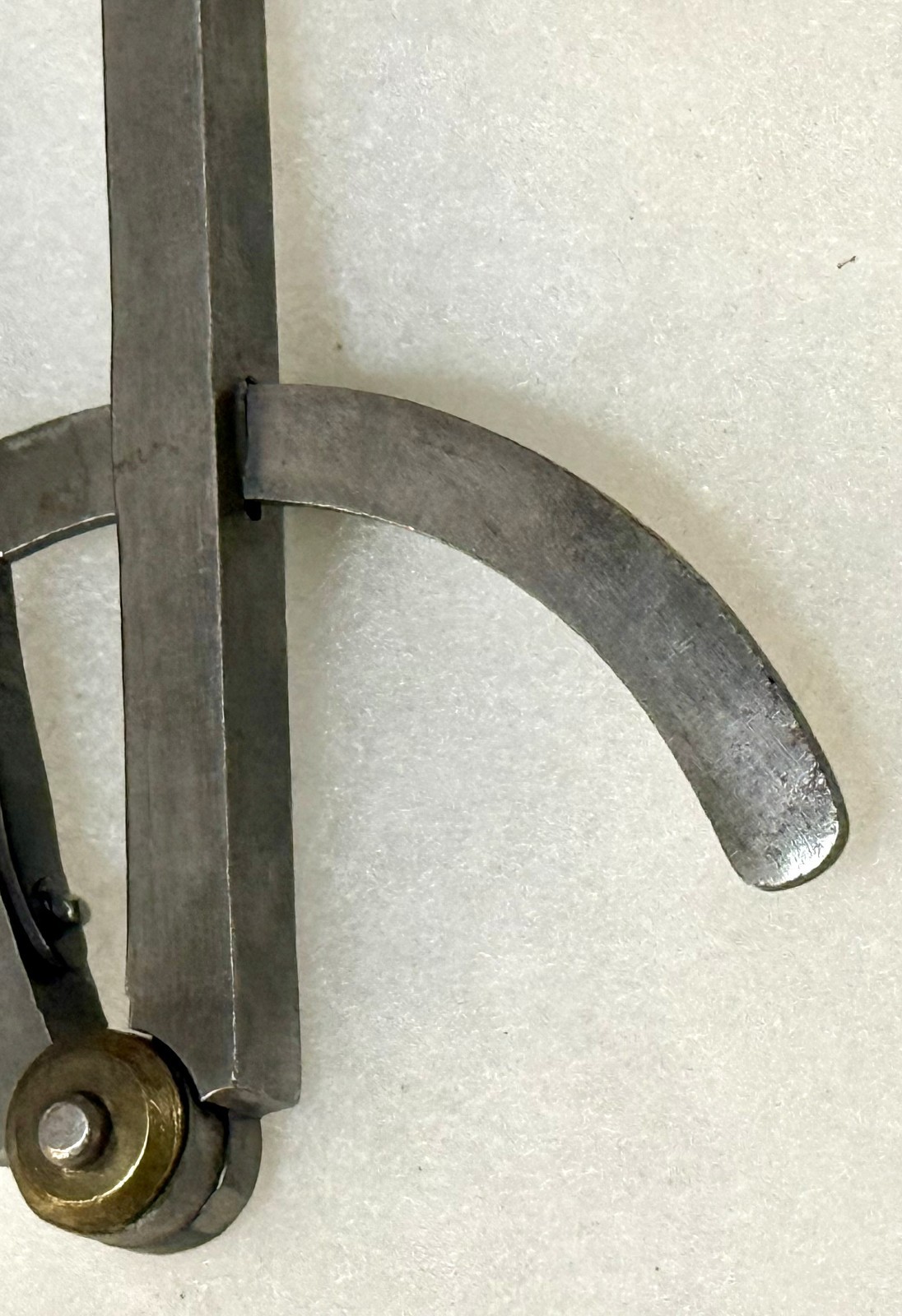 Vintage PEXTO (Peck, Stow & Wilcox Co.) No. 8 Wing Divider
