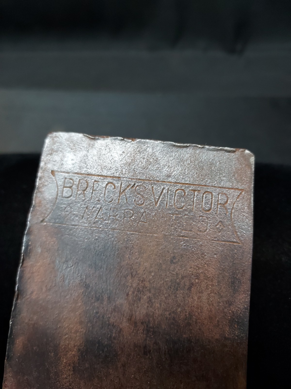 OLD Brecks Victor Warranted SMALL Single Bit Axe Head Boston Hardware 2 Lb 5 Oz
