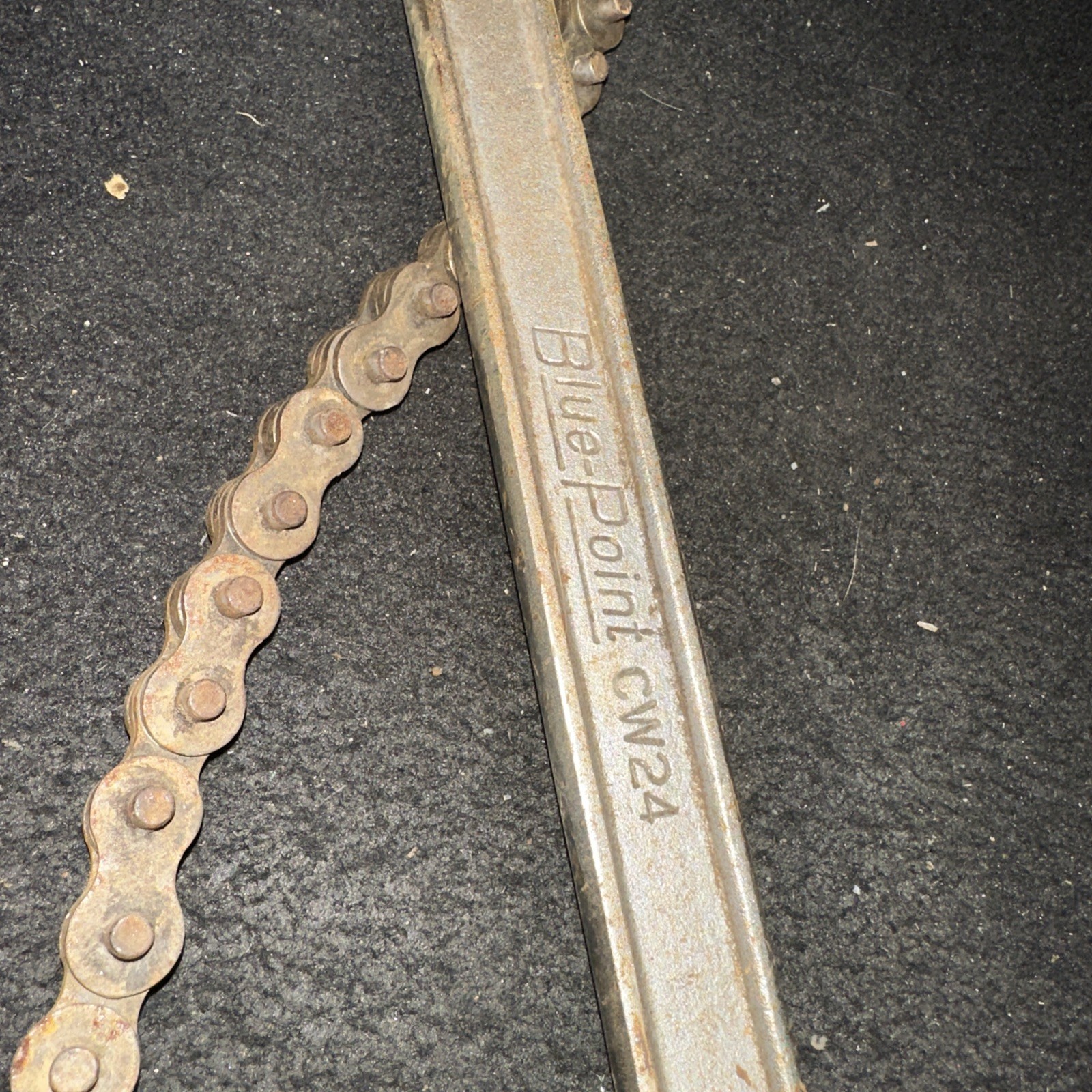 Blue Point 24 in. Chain Wrench CW24 (st1019)