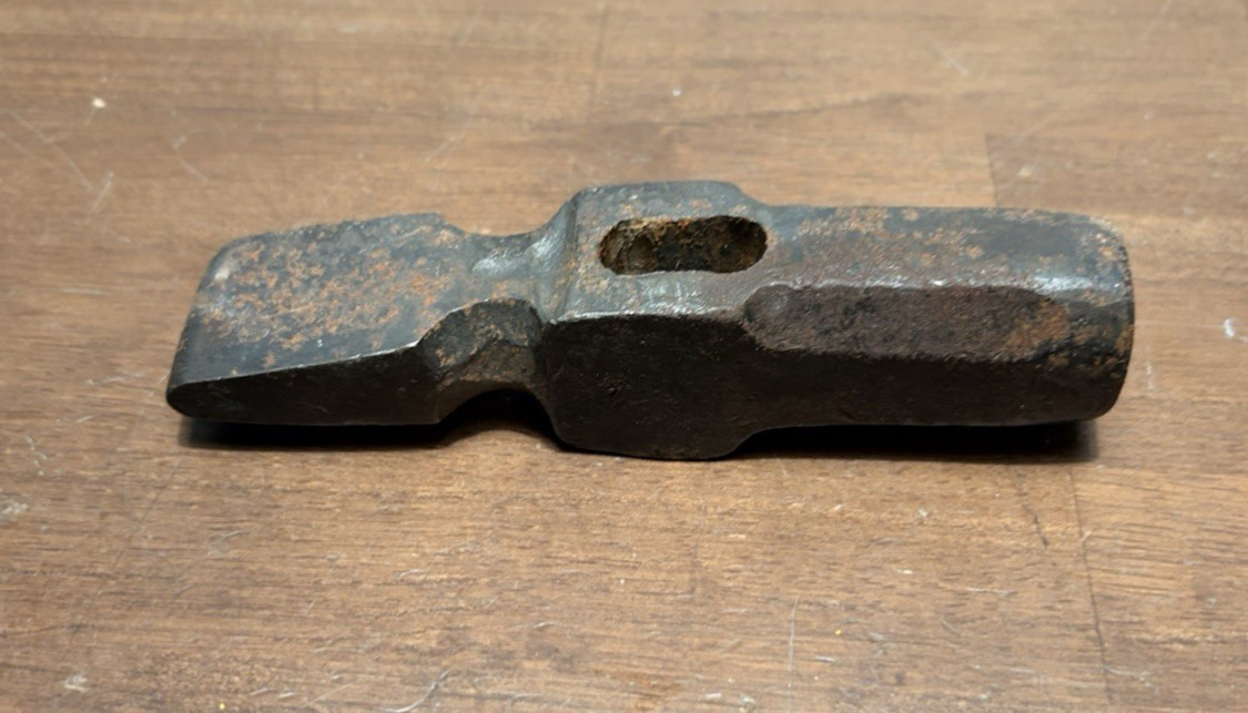 Vtg Cross Peen Hammer Head 1 lb 6oz Blacksmith Tinsmith 5.5”