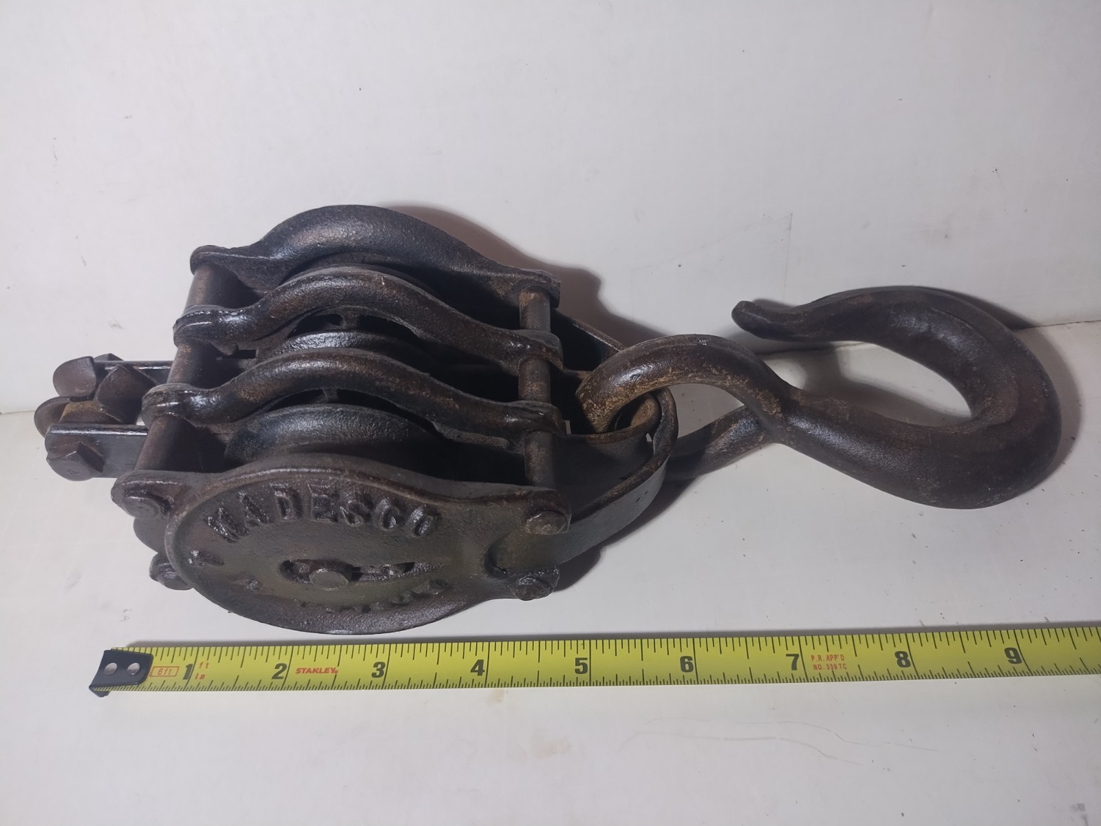 Antique Cast Iron Madesco Triple Pulley #4 Easton PA 1890-1920 Heavy