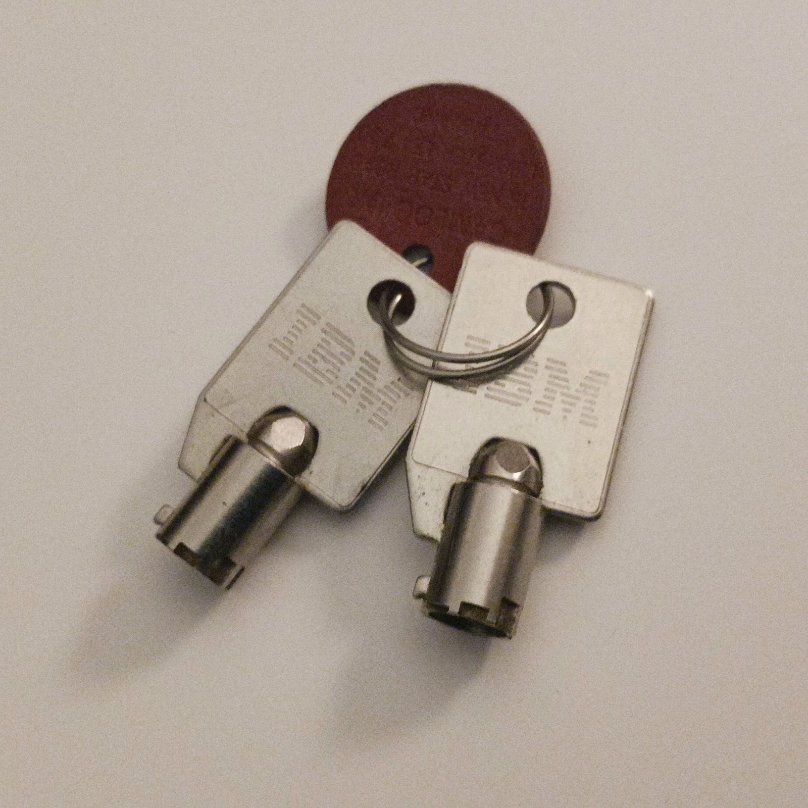 Set 2 Matching Early IBM Do Not Duplicate Tubular Barrel Keys Vtg Camloc U.K.