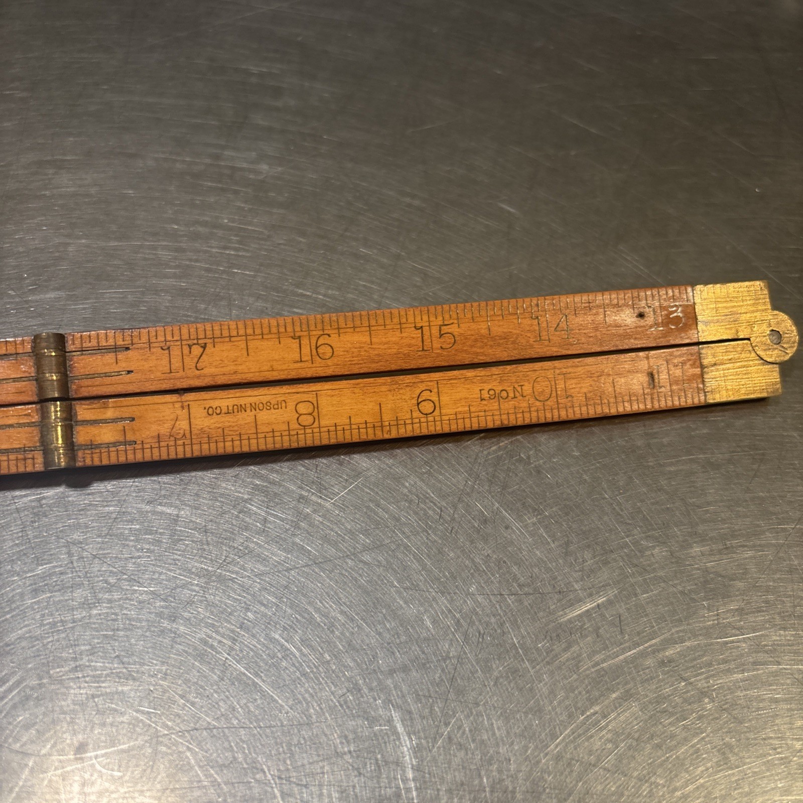 Antique UPSON Nut Co No 61 Boxwood Wood Brass Folding Carpenters Ruler 24″