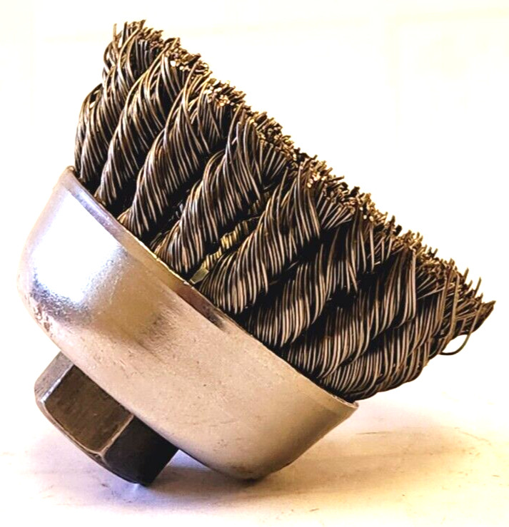 WEILER 13286 SINGLE ROW WIRE CUP BRUSH 2-3/4″_.020″ STEEL FILL_5/8″-11 NUT (NEW)