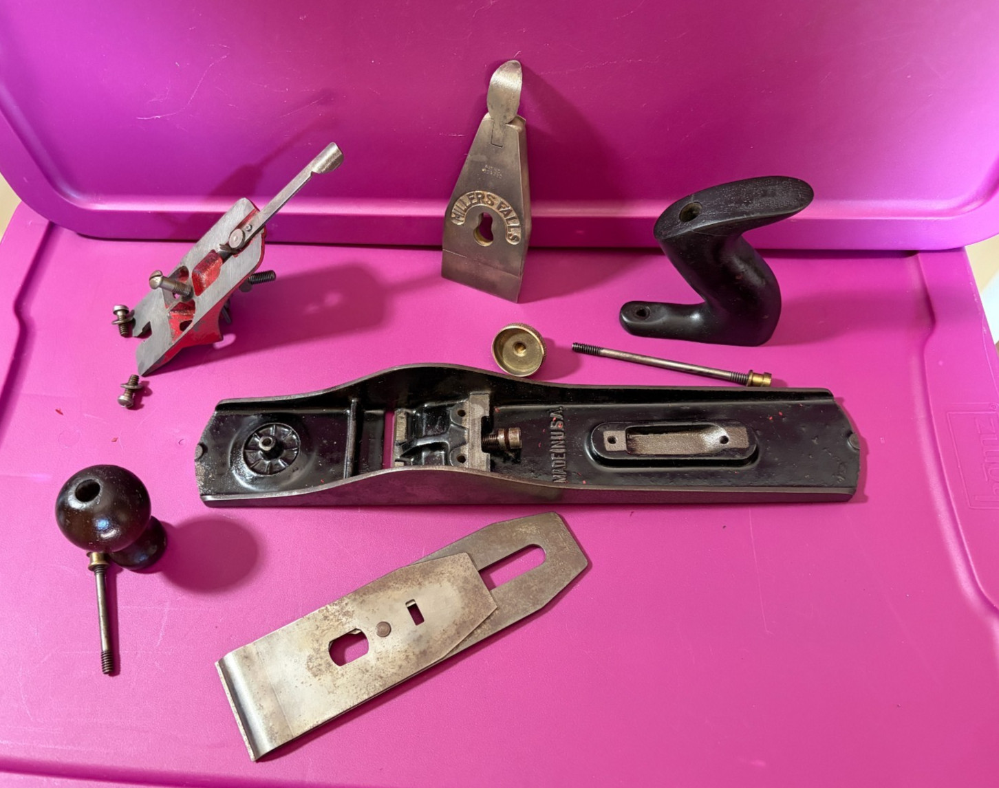 MILLERS FALLS NO. 14 Jack PLANE (SMOOTH BOTTOM) w/Triangular Millers Falls Logo