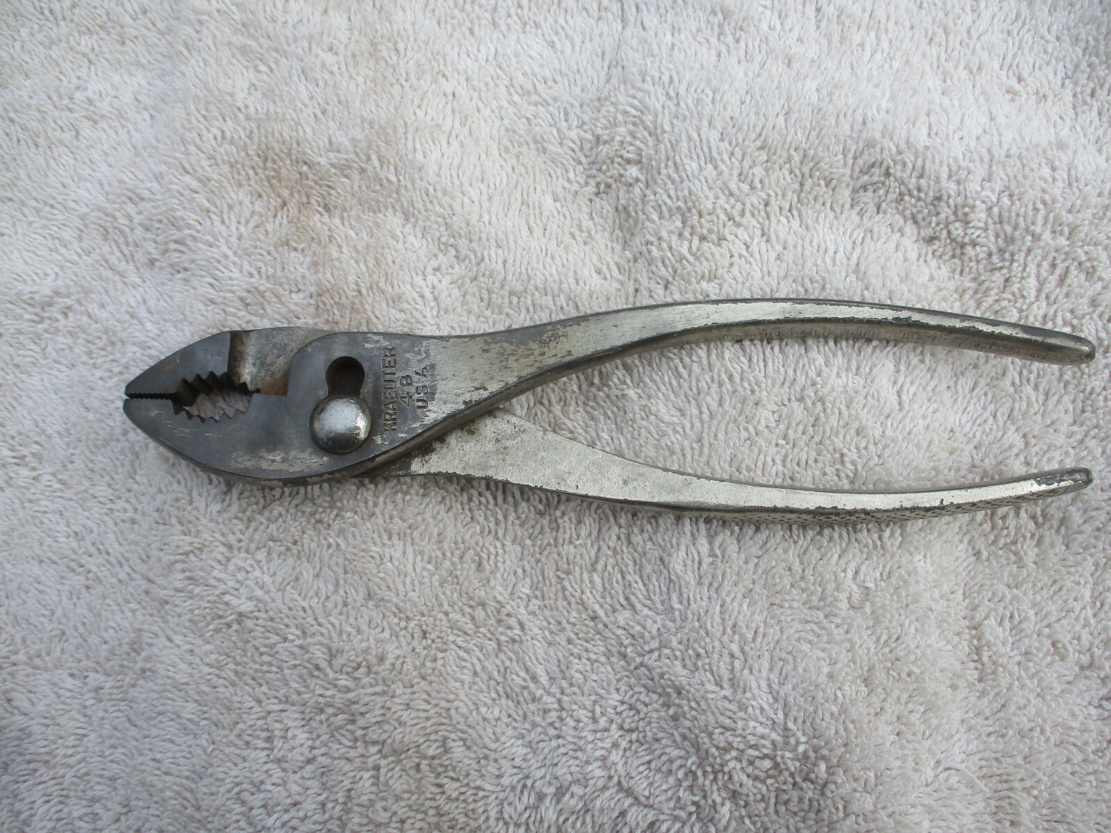 KRAEUTER 8″ PLIERS # 48 KRAEUTER REGULAR PLIERS MADE IN THE USA