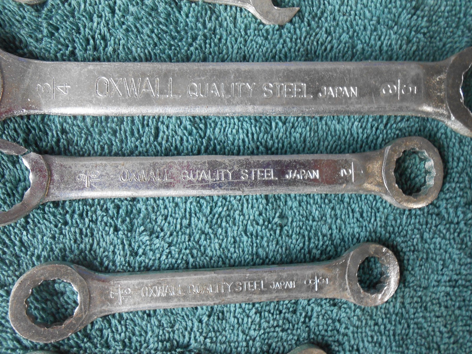 1 Lot Of Oxwall and Other Hand Tools