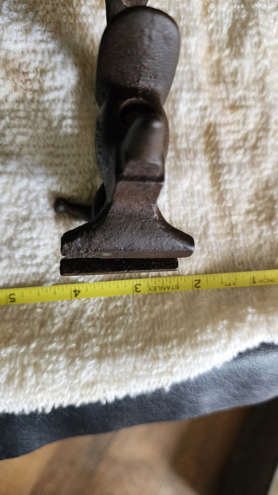 Antique Jewelers/Watchmakers Vice, 1 1/2″ Jaw, Several Stamps, Parts #s. NICE