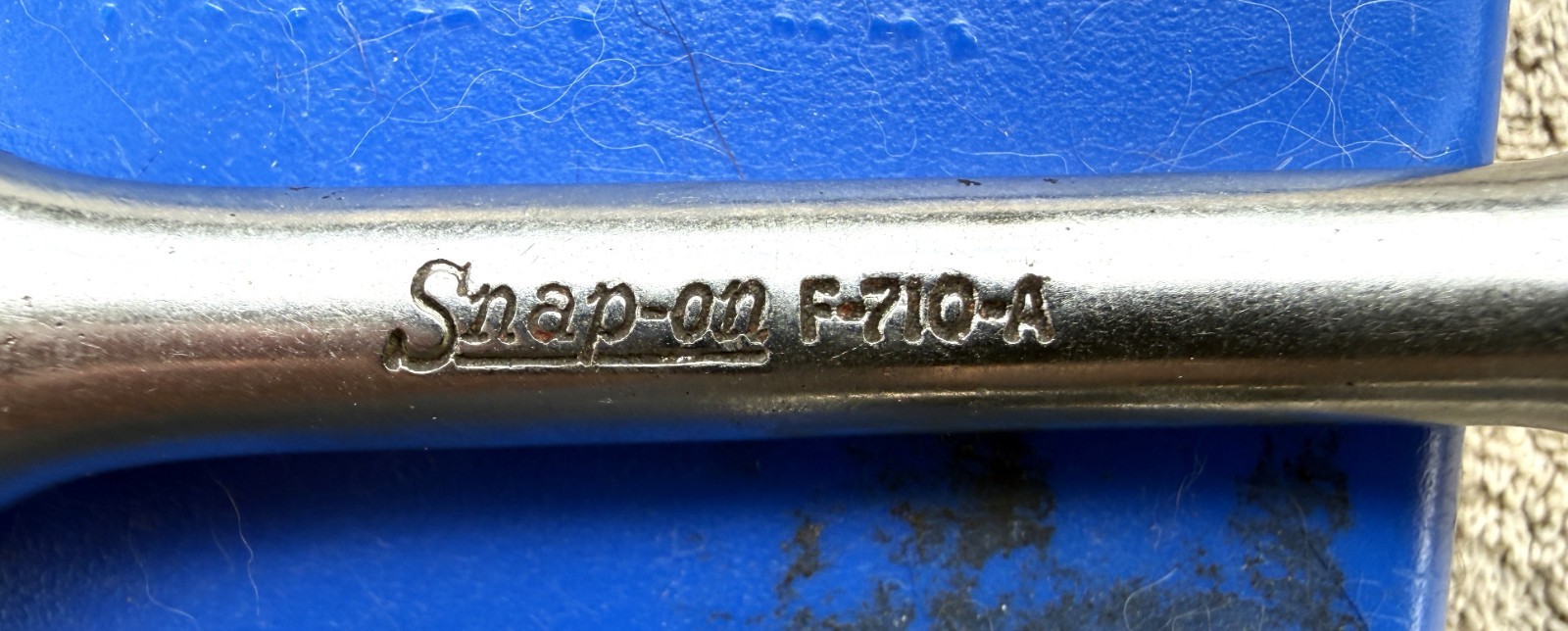 VINTAGE SNAP-ON 3/8 IN DRIVE RATCHET NO. F-710A, PATD-132891 WITH OIL PORT
