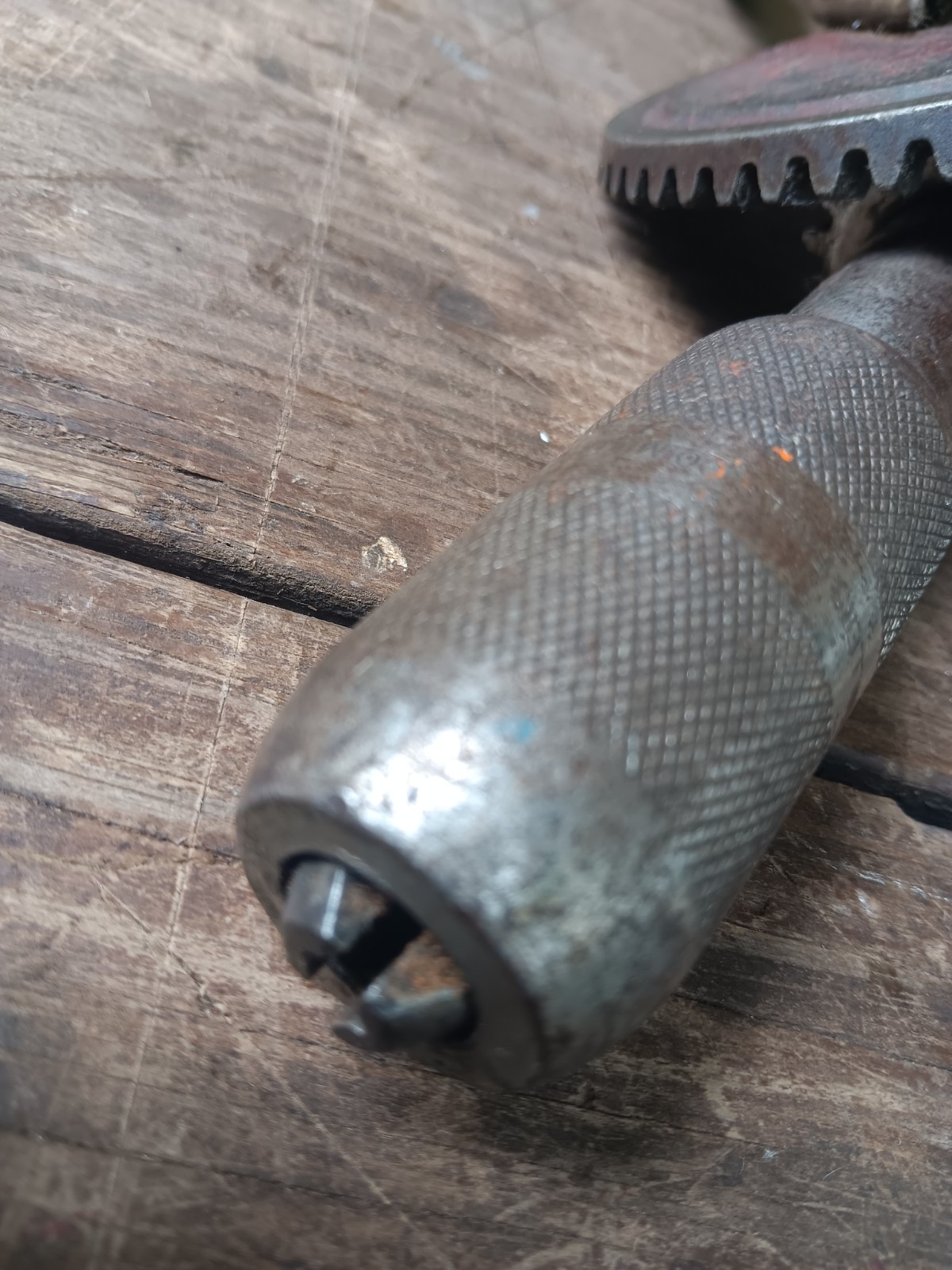 VINTAGE MILLERS FALLS NO 10 TWO SPEED HAND CRANK BREAST DRILL MADE IN USA