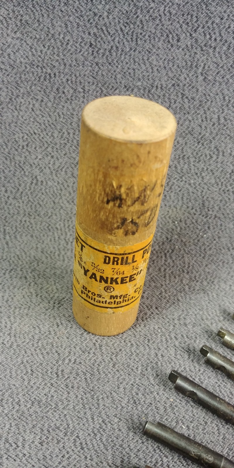 Original 7 North Brothers Stanley Yankee Drill Points No 9 Wood Case 1/16 9/64