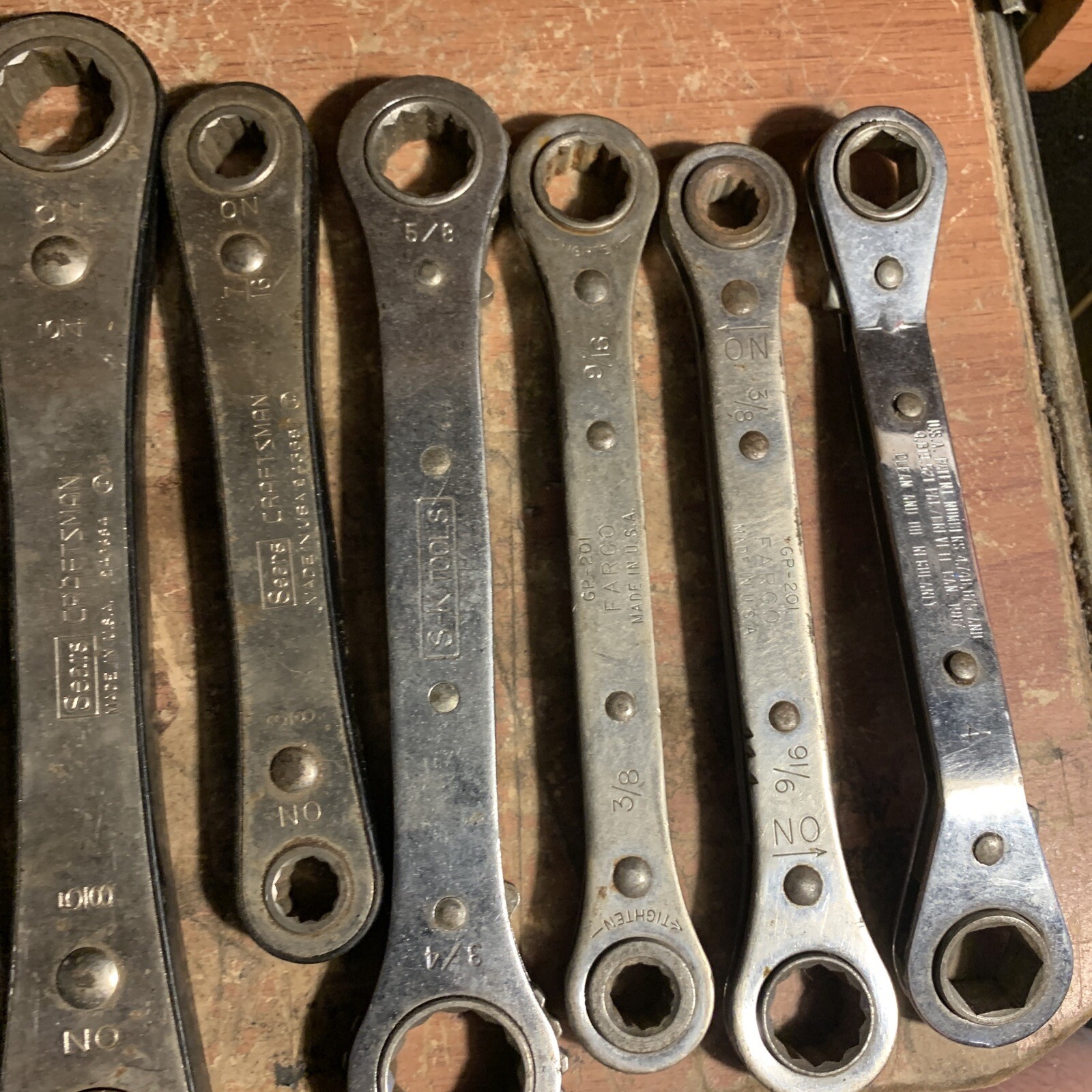 VINTAGE LOT OF 7 RATCHETING WRENCHES USA CRAFTSMAN FARGO USA