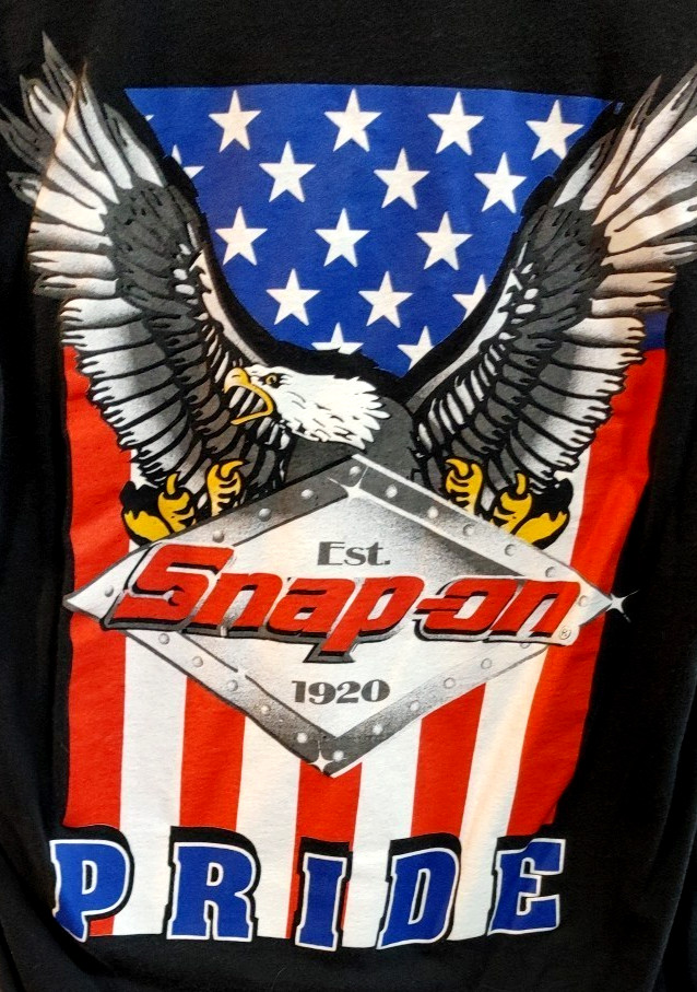 Gildan Snap-On Black Medium American PRIDE Eagle Old Glory T-Shirt – As Is