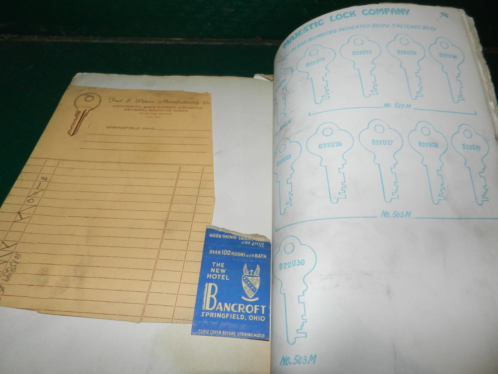 Majestic Trunk Key Book 1933 codes keys locksmith locks Lot