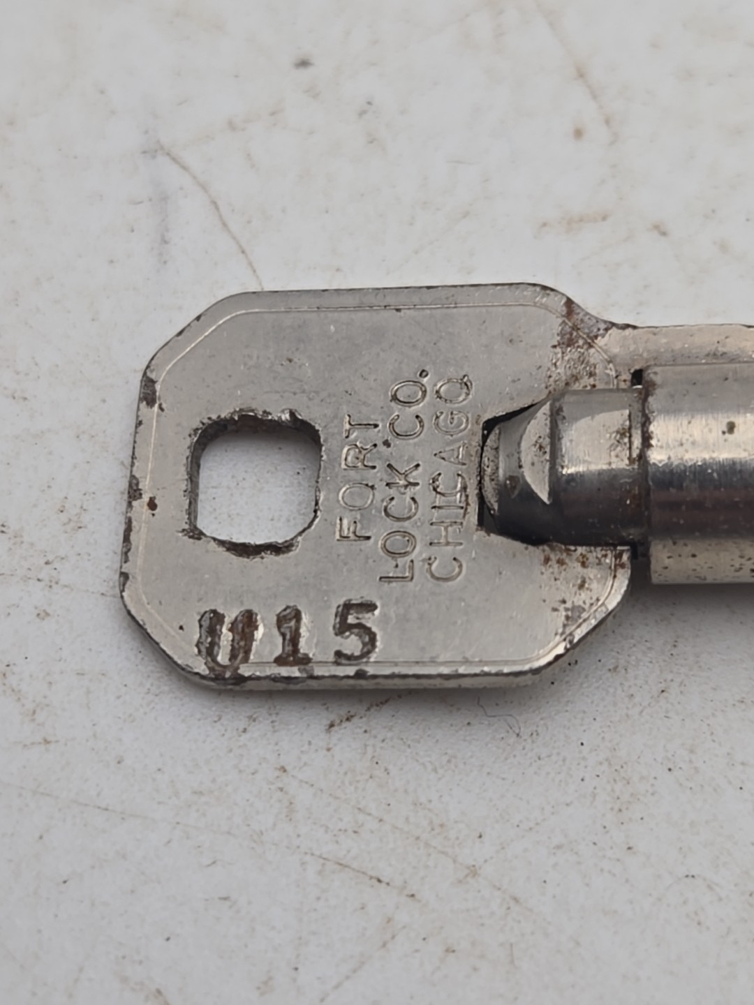 1pc Vintage Fort Lock Co. U15 GEM Barrel Tubular Cam Lock Replacement Key 9A2