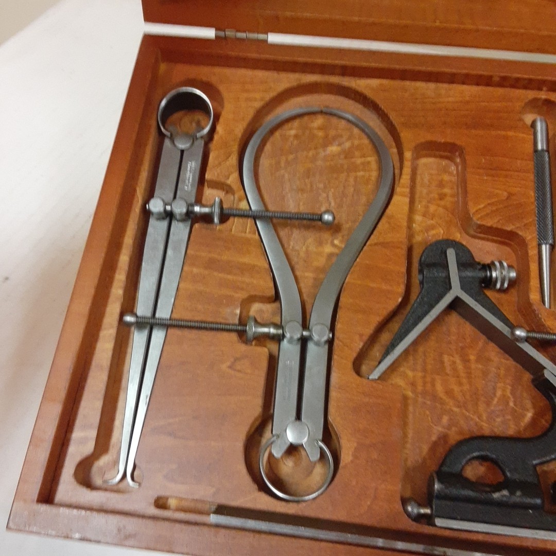 Starrett No. 901 Apprentice’s Tool Set Vintage wood box Student Set