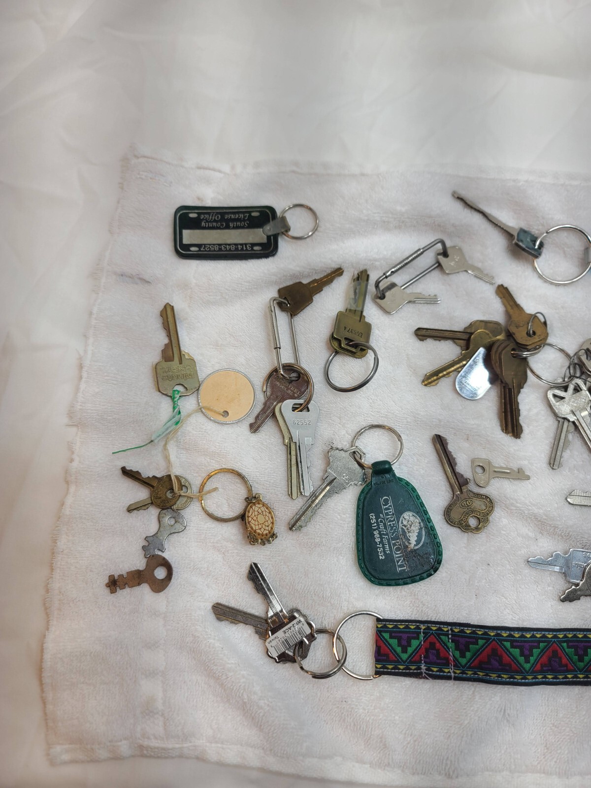 Mixed Lot Of Vintage Keys Steel Brass AUTO House Keychains
