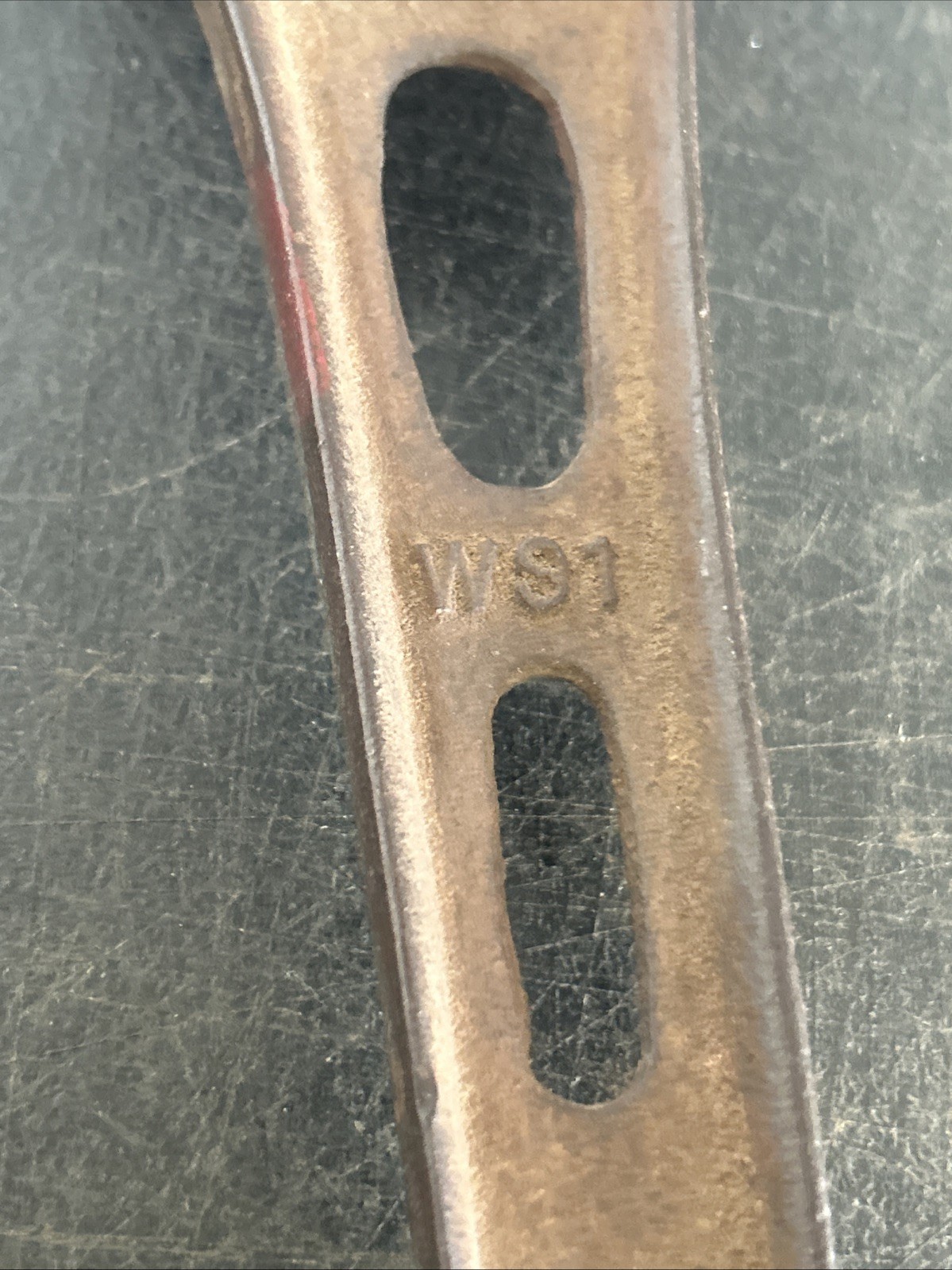 Nice Vintage WS1 Rein Leitzke Hutisford, Wis Cast Iron Barb Wire Fence Stretcher