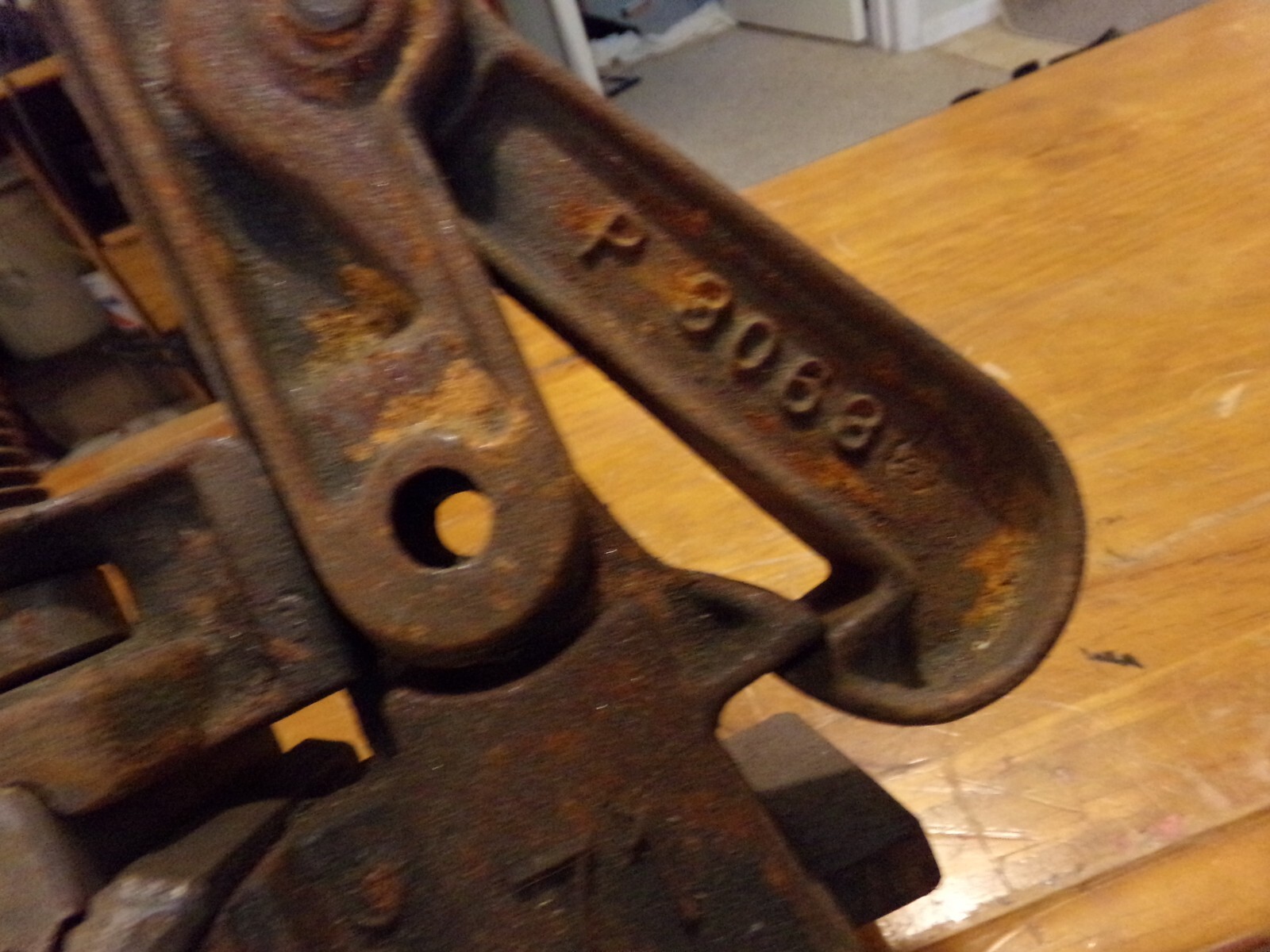 NYE No 71 Pipe Vise Clamp 1/8”to 2″ Heavy Duty Solid Cast Iron Vintage Antique