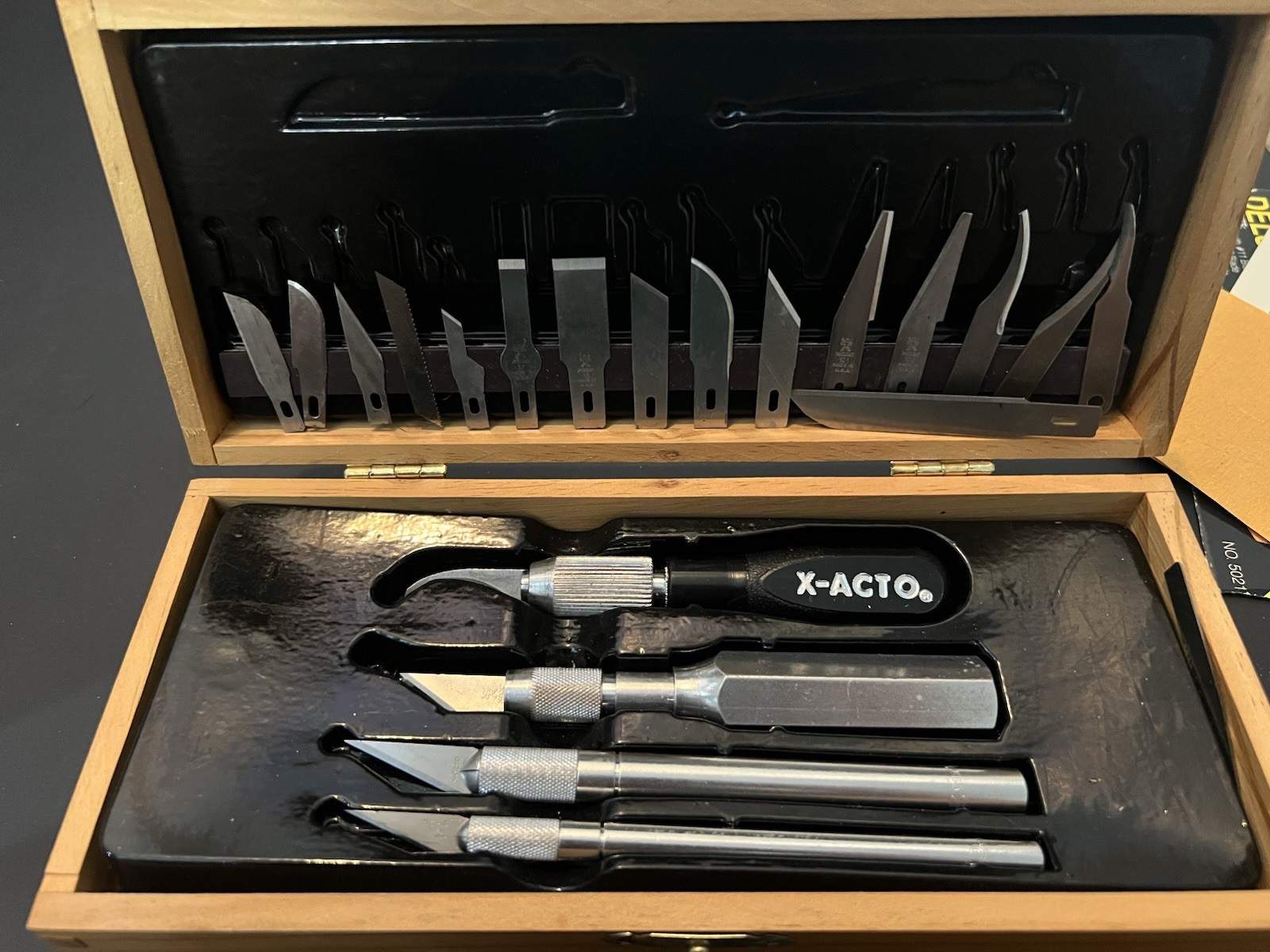 Vtg X-ACTO Deluxe Knife Set No 5021 Precision Blades Handles w Papers Wood Box