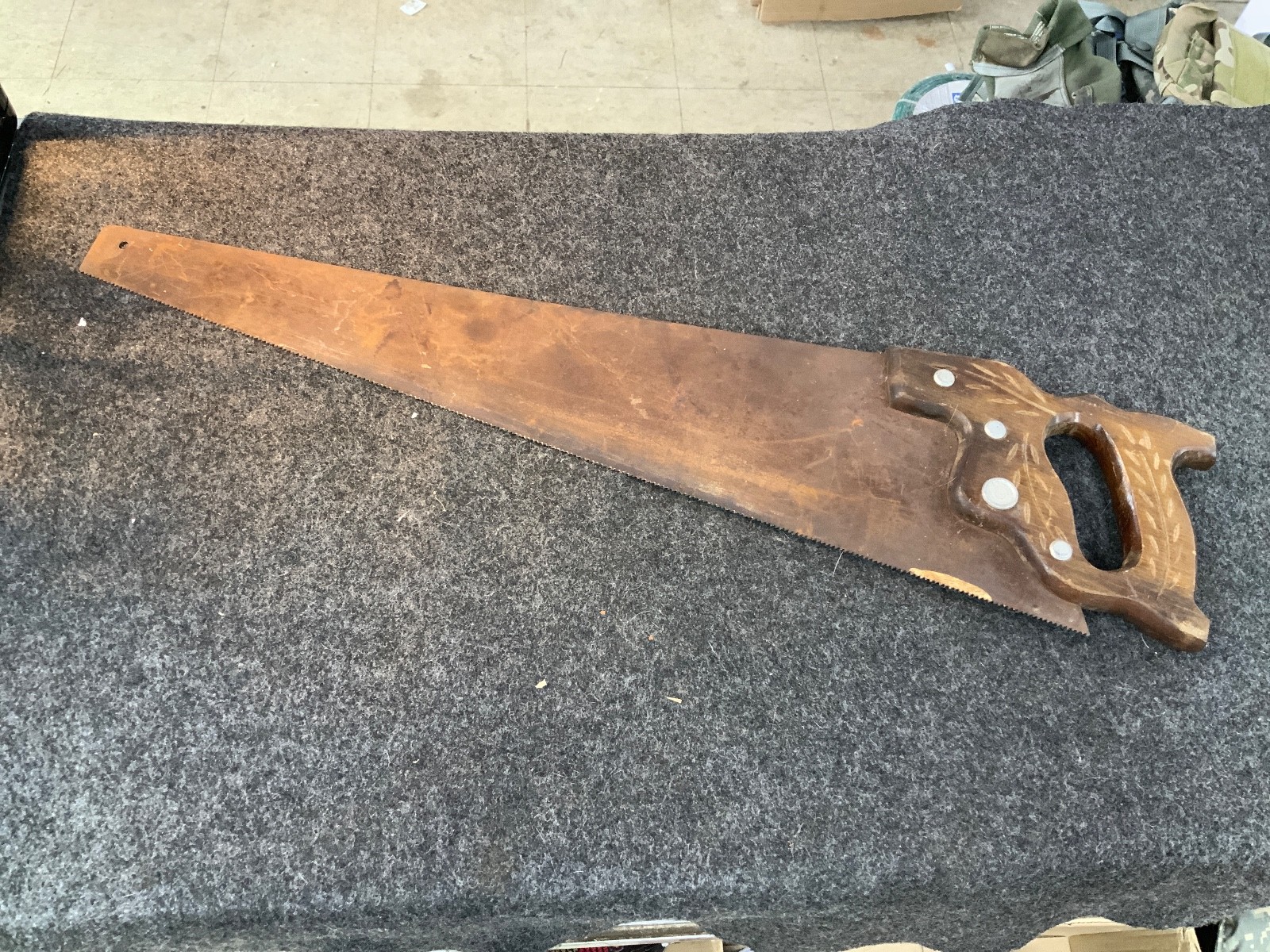 Vintage Disston Crosscut Handsaw with 26-inch Blade – USA