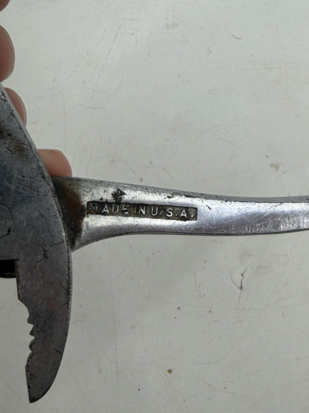 Vintage Diamalloy Handyboy DH-16 Adjustable Wrench Pliers Combo Duluth USA Used