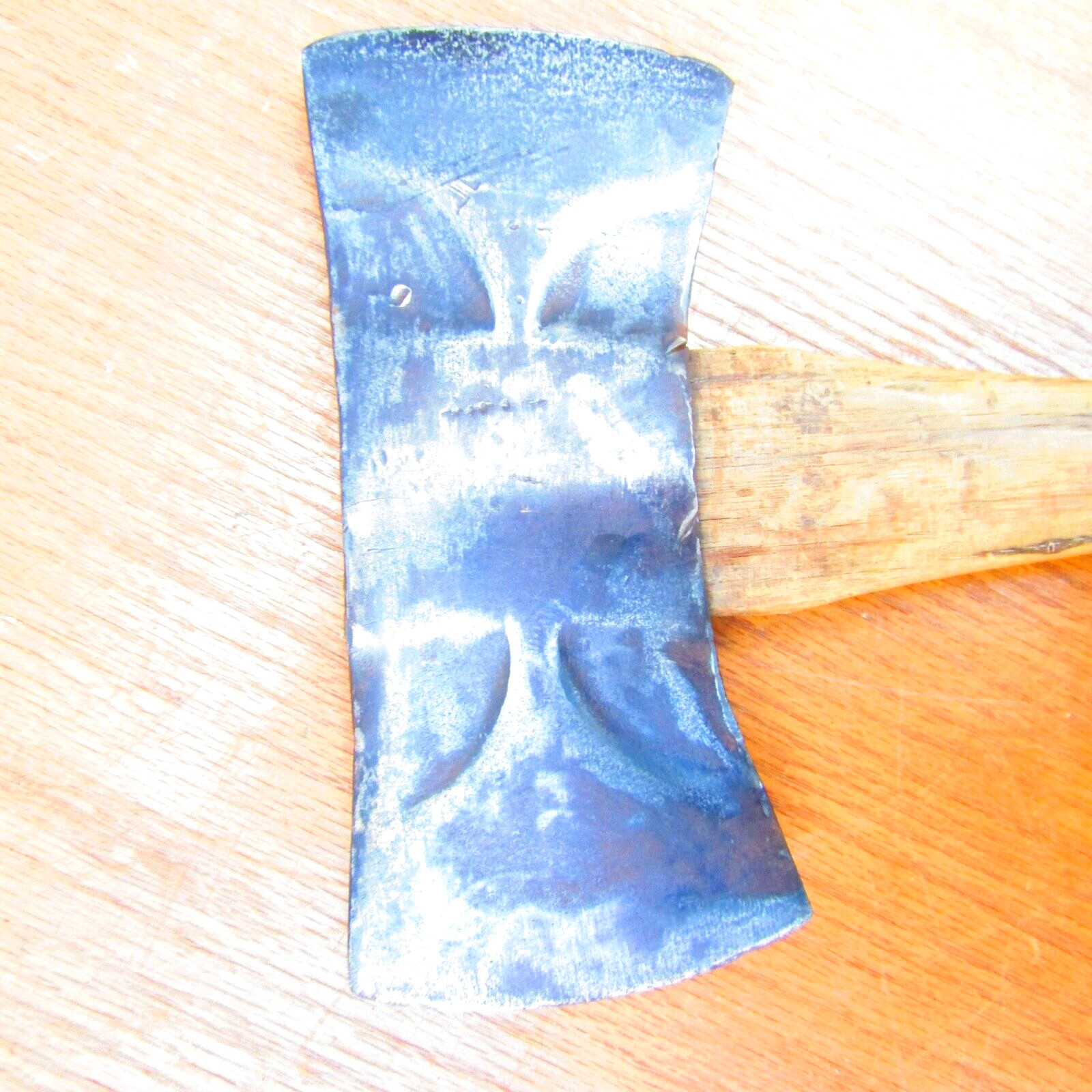 Double bit axe