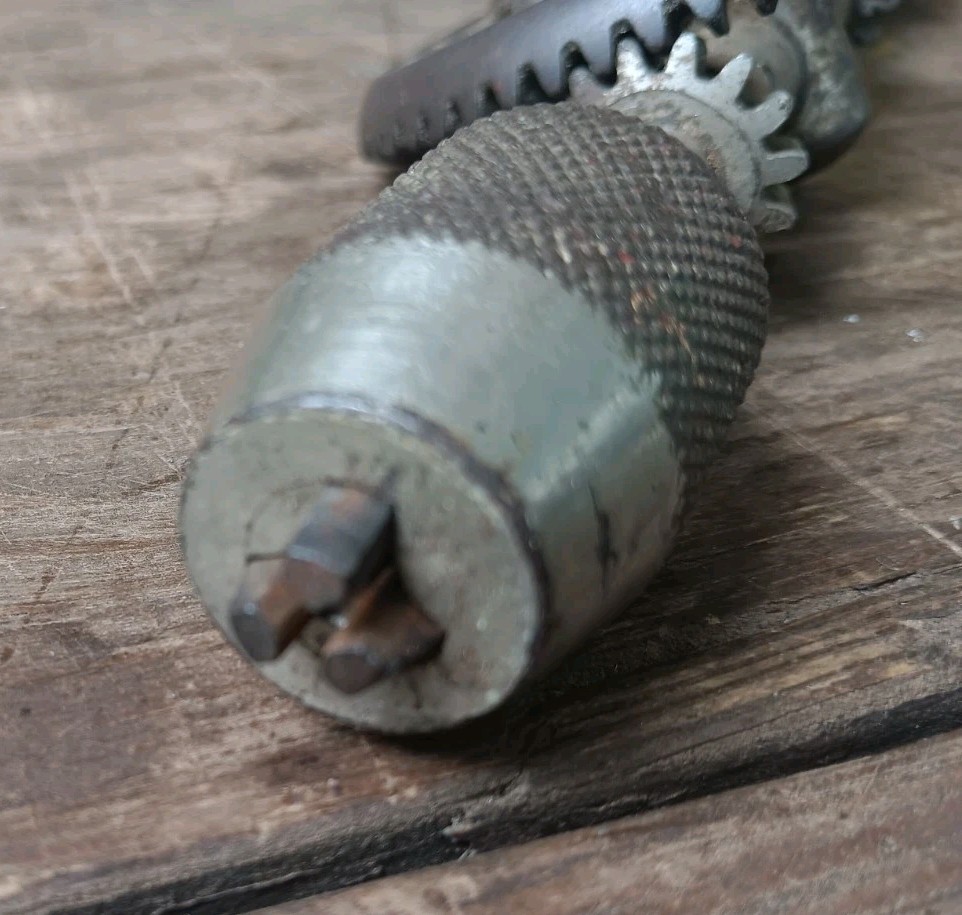 Vintage Millers Falls Early 1900,s No. 348 Hand Drill With Storage In Handle.