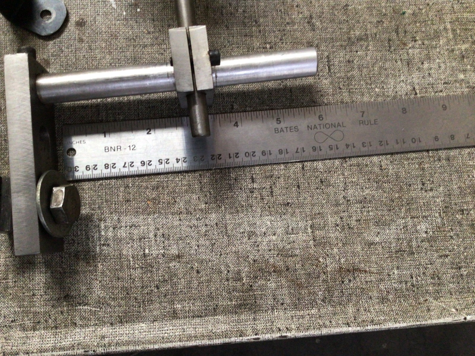 STARRETT No. 690 Magnetic Base No.25-131 Dial Indicator