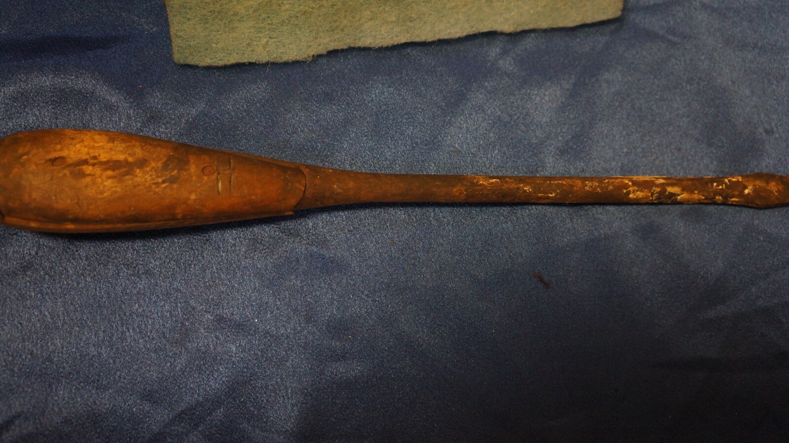Vintage Irwin? Perfect Grip Split Wood Handles Screwdriver Round Shank UNMARKED