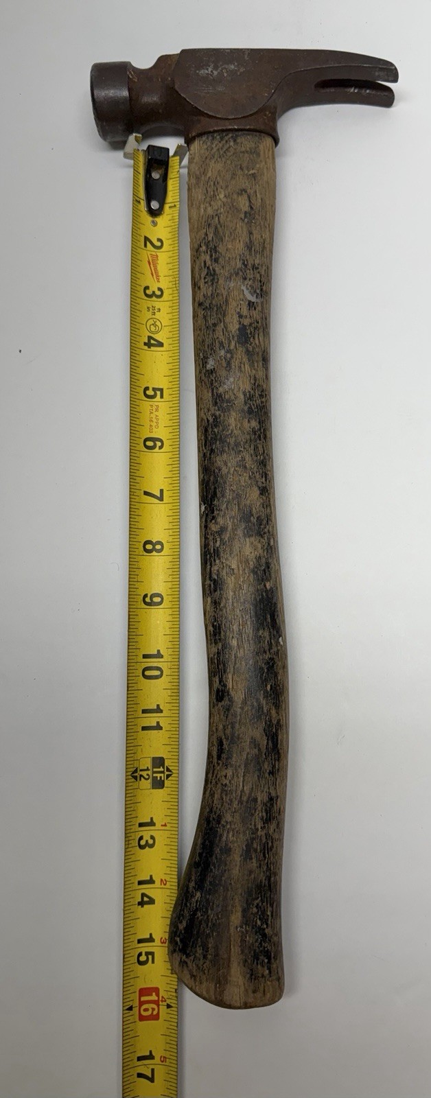 Vintage 2LB Framing Hammer With Magnetic Nail Starter