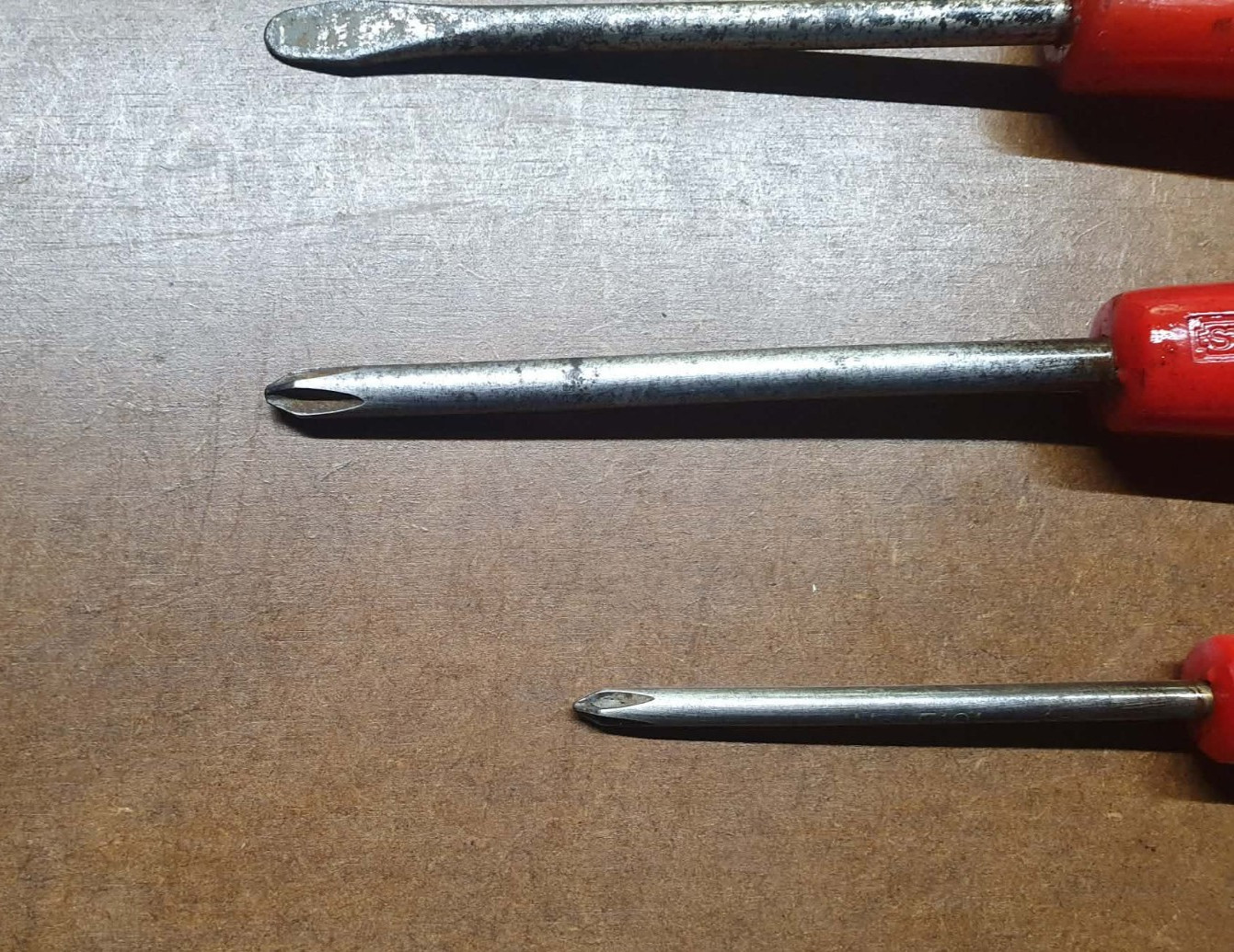 5 x Vintage Stanley Red Handle Screwdrivers Mechanic Tools Engineering Sheffield