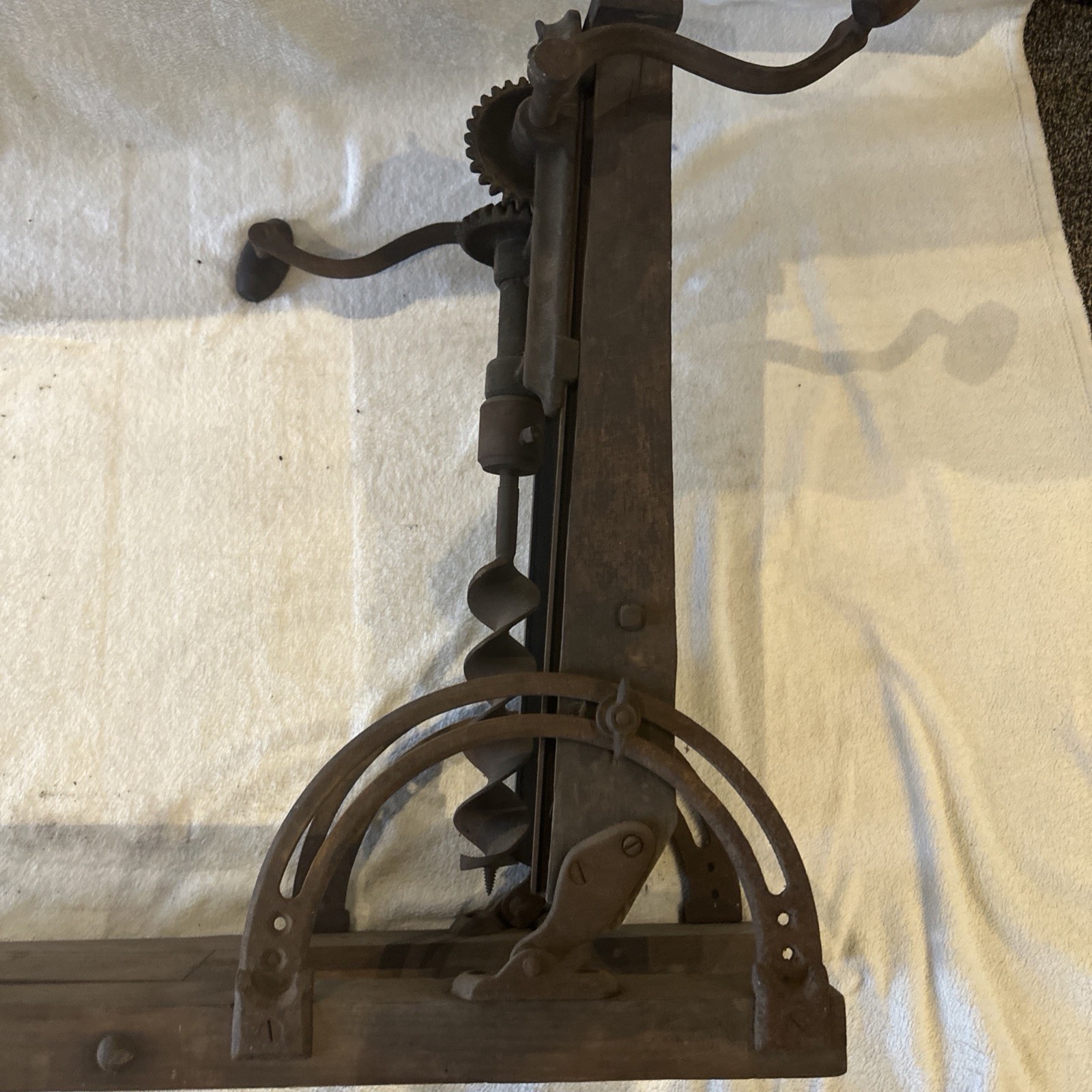 Antique Vintage Foldable James Swan Co Boring Machine-Barn Beam Drill – See Desc