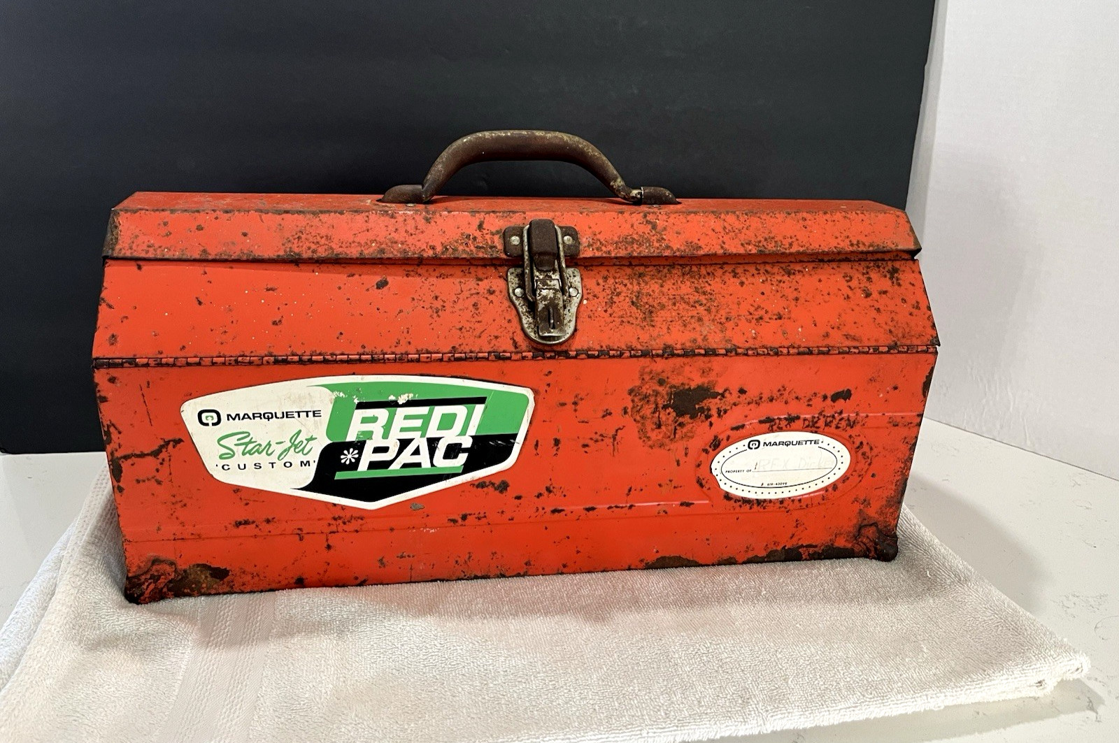 Marquette Tombstone 2 Latch 20″ Star Jet Redi Pac tool box