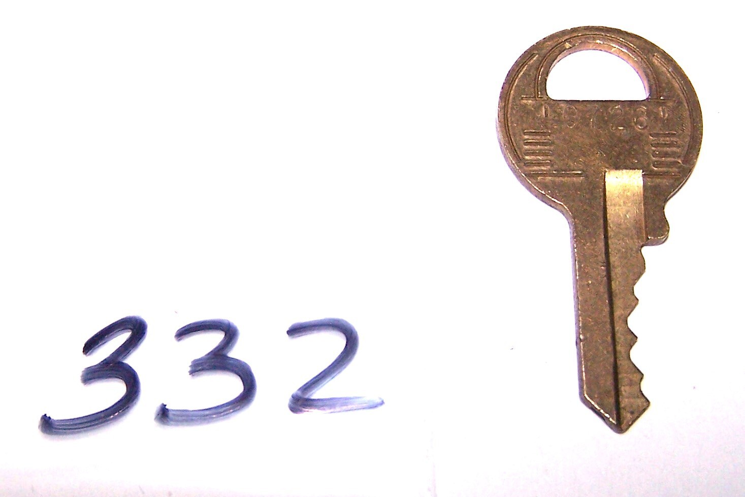 Vintage Master Key (332)