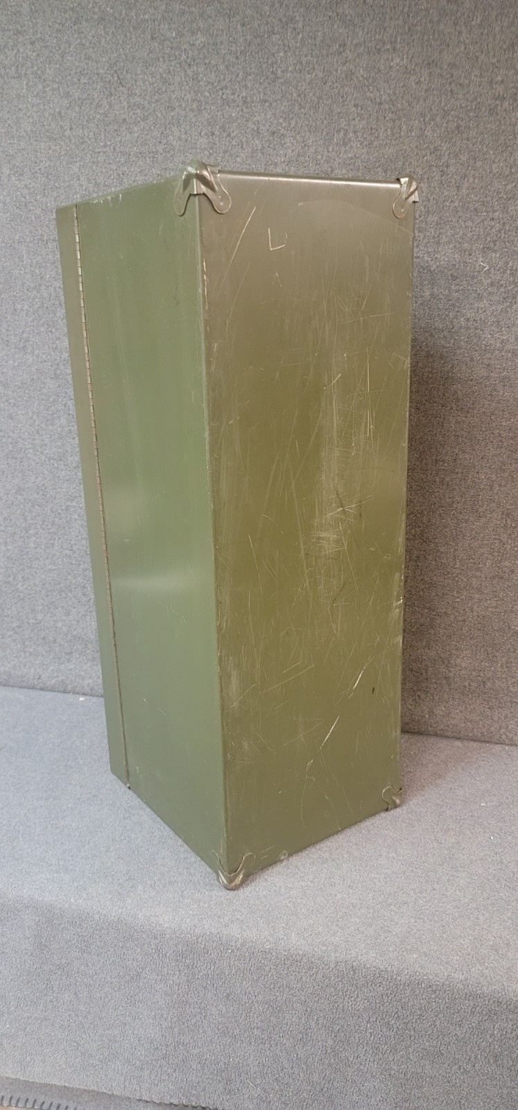 Metal Tool Box Vintage Union Steel Chest Corp Padlock Loops Green Lockbox 22×8″