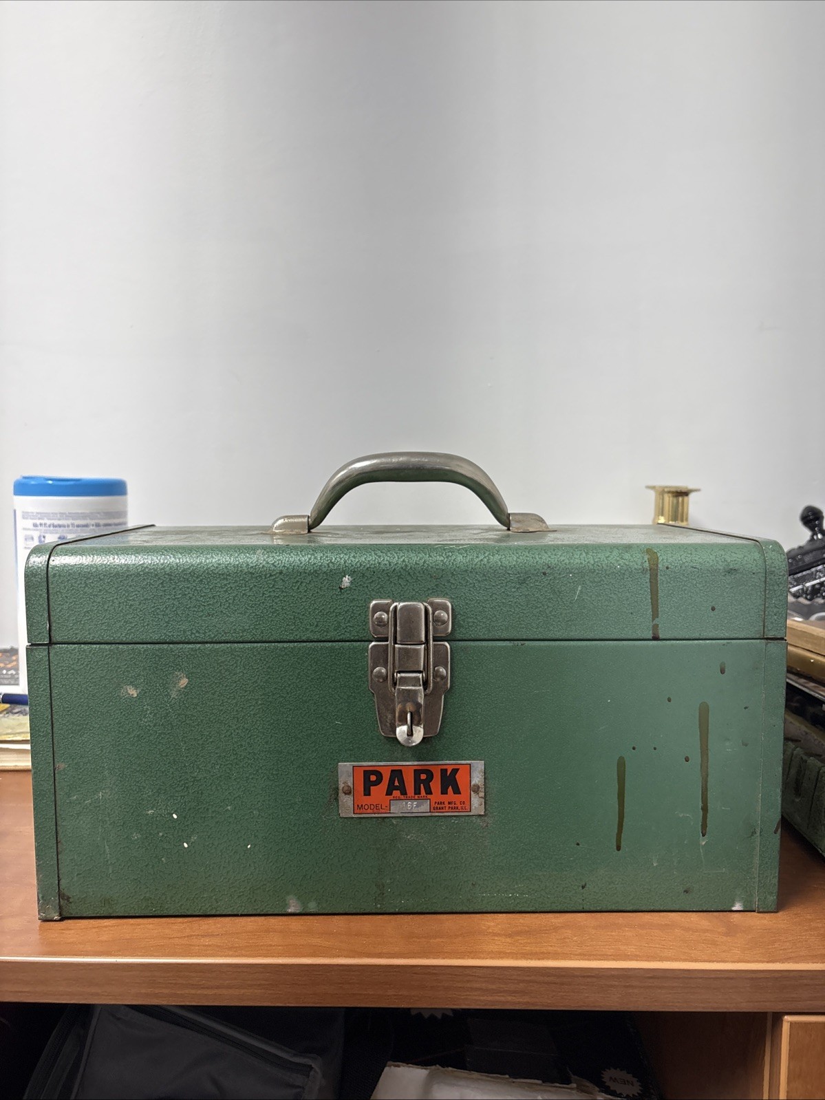 Vintage Green PARK Tool Box Model 16F