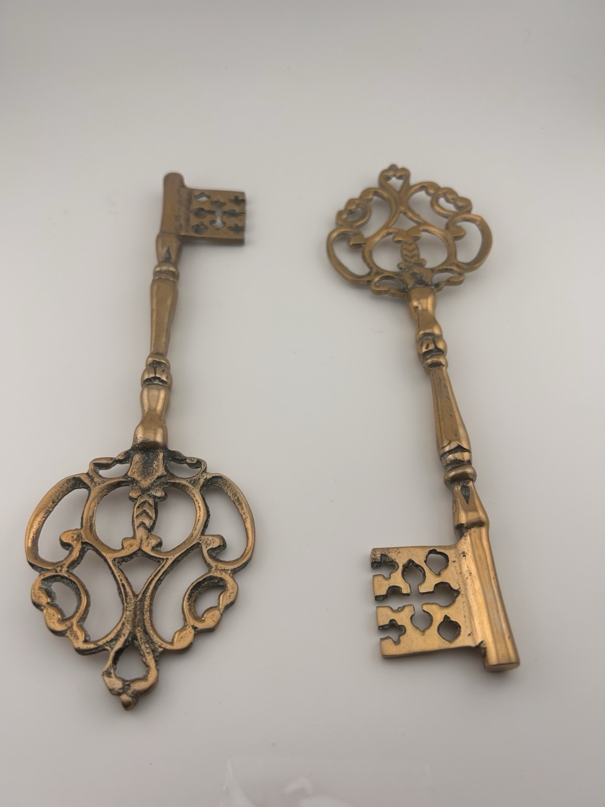 Vintage Set 2 Brass Skeleton Key Large 9” Long Decorative Heavy Brass Gold Decor