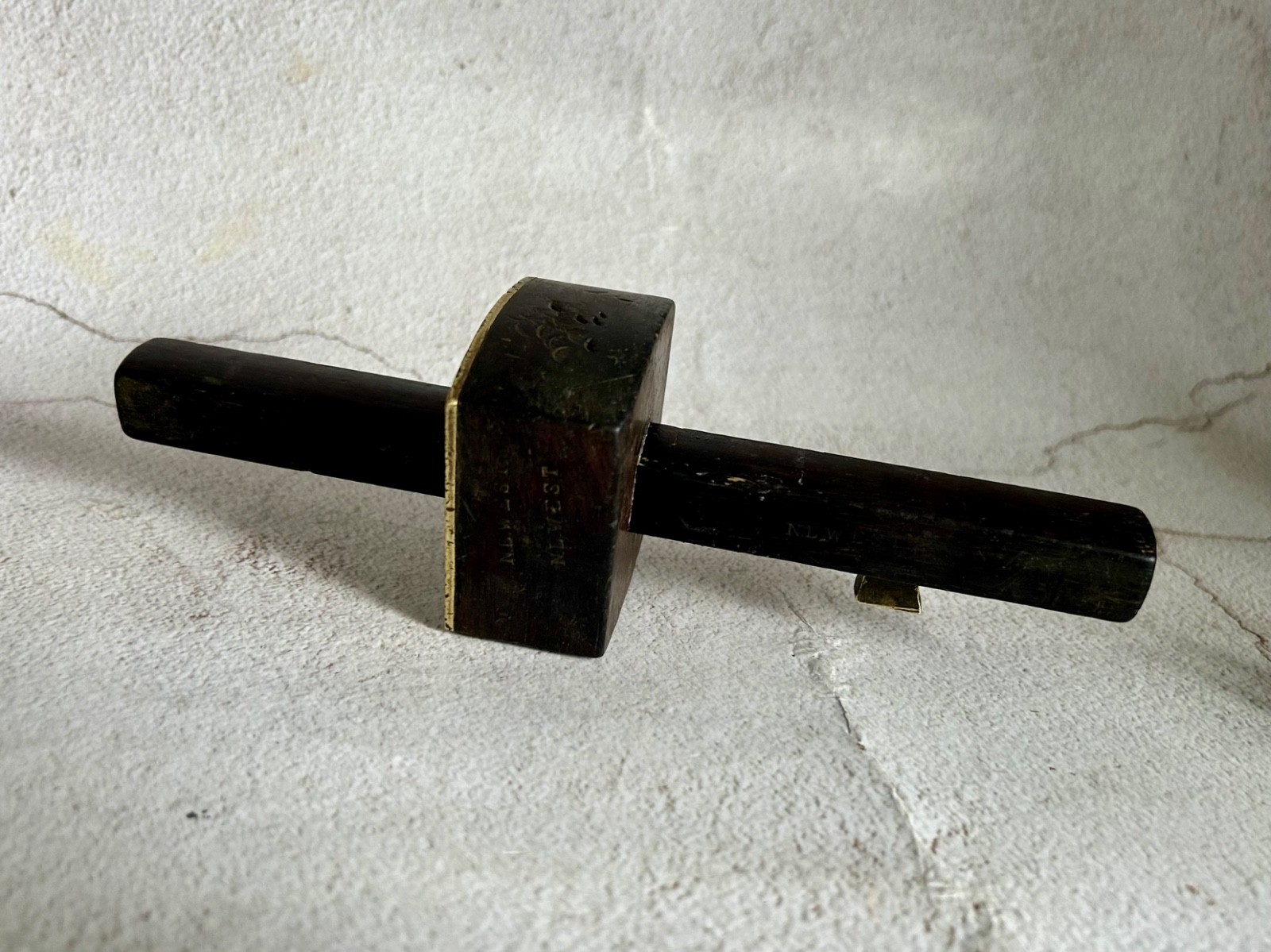 Antique Mortise Gauge Wood & Brass Old School Carpentry Tool Wood Working #1