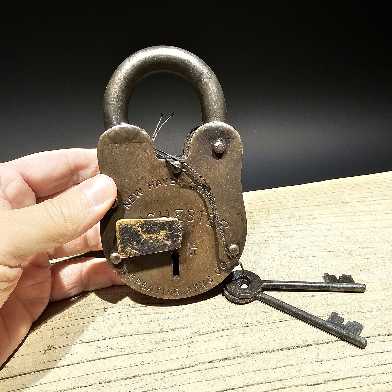 5″ Antique Vintage Style Cast Iron Winchester Firearms Ammo Box Padlock Lock