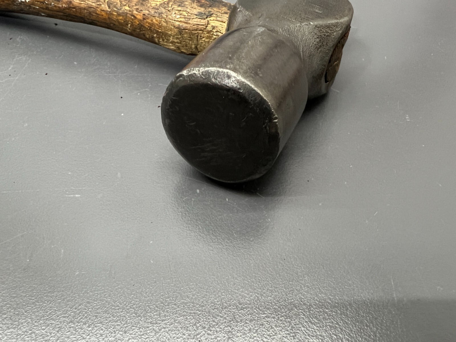 (H1) VINTAGE STANLEY 309B 12OZ. SHORT MACHINIST GUNSMITH BALL PEEN HAMMER – USA