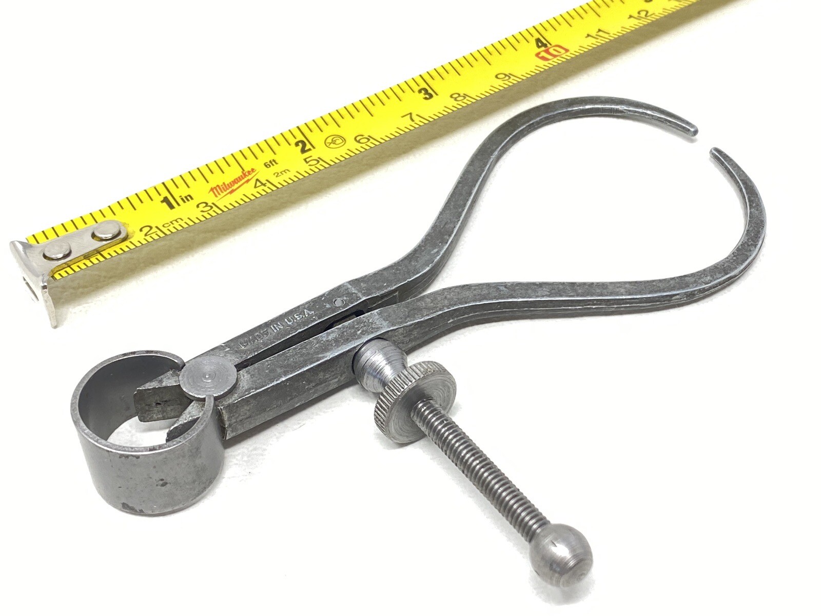 Vintage Made in USA Small 4” Square Legs Spring Type Outside Calipers Nice!
