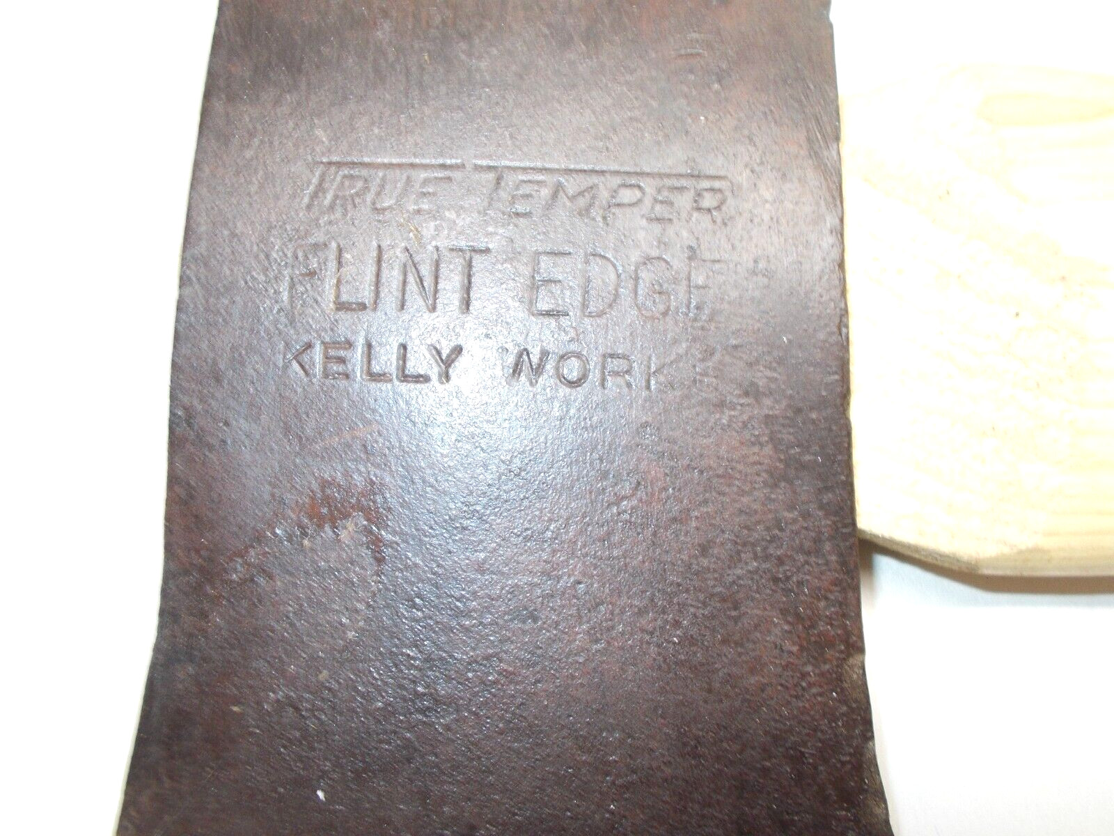 TRUE TEMPER KELLY WORKS Flint Edge Axe & new Beaver Tooth Hickory Handle