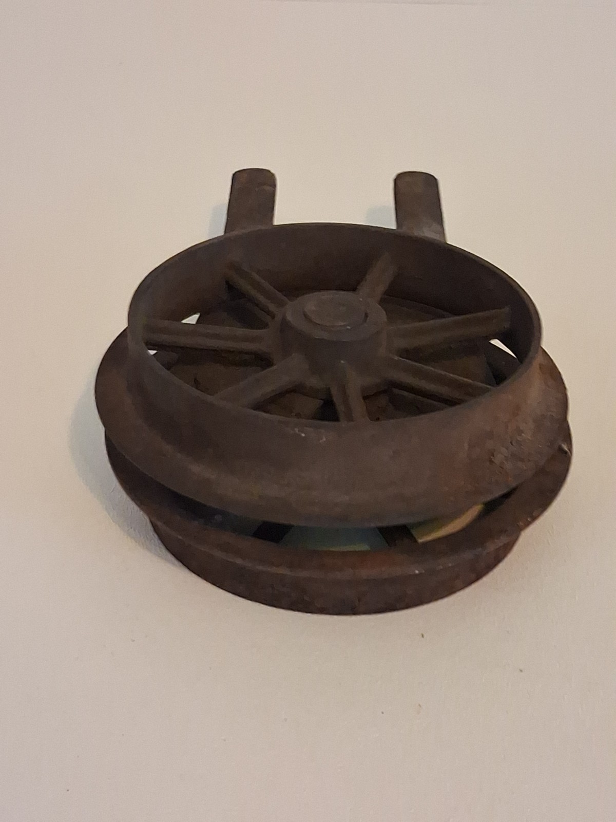 Antique Cast Iron Fork-Mounted Pulley Wheel Made By G.A. Colton. Patented 1890!